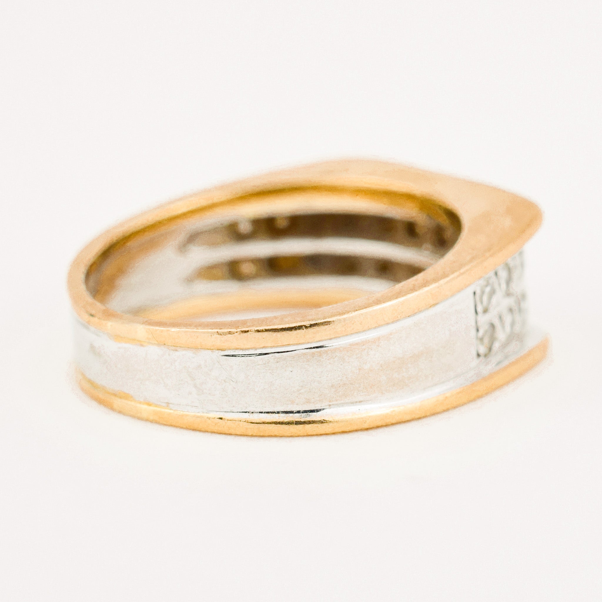 vintage Retro Diamond Angular Band