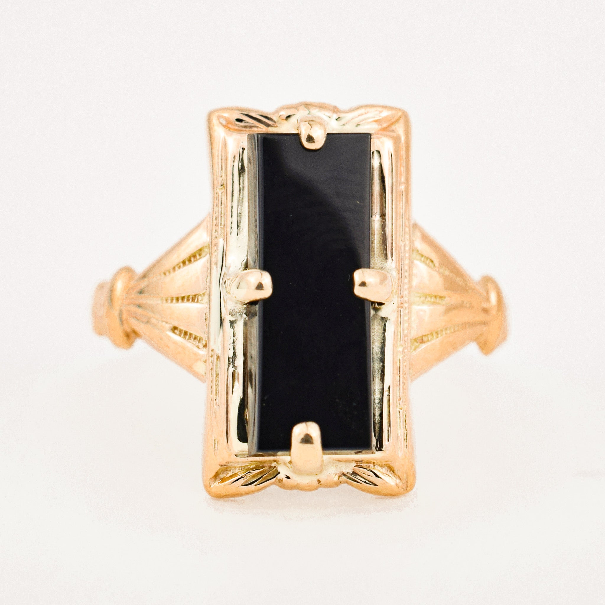vintage Black Onyx Romantic Ring