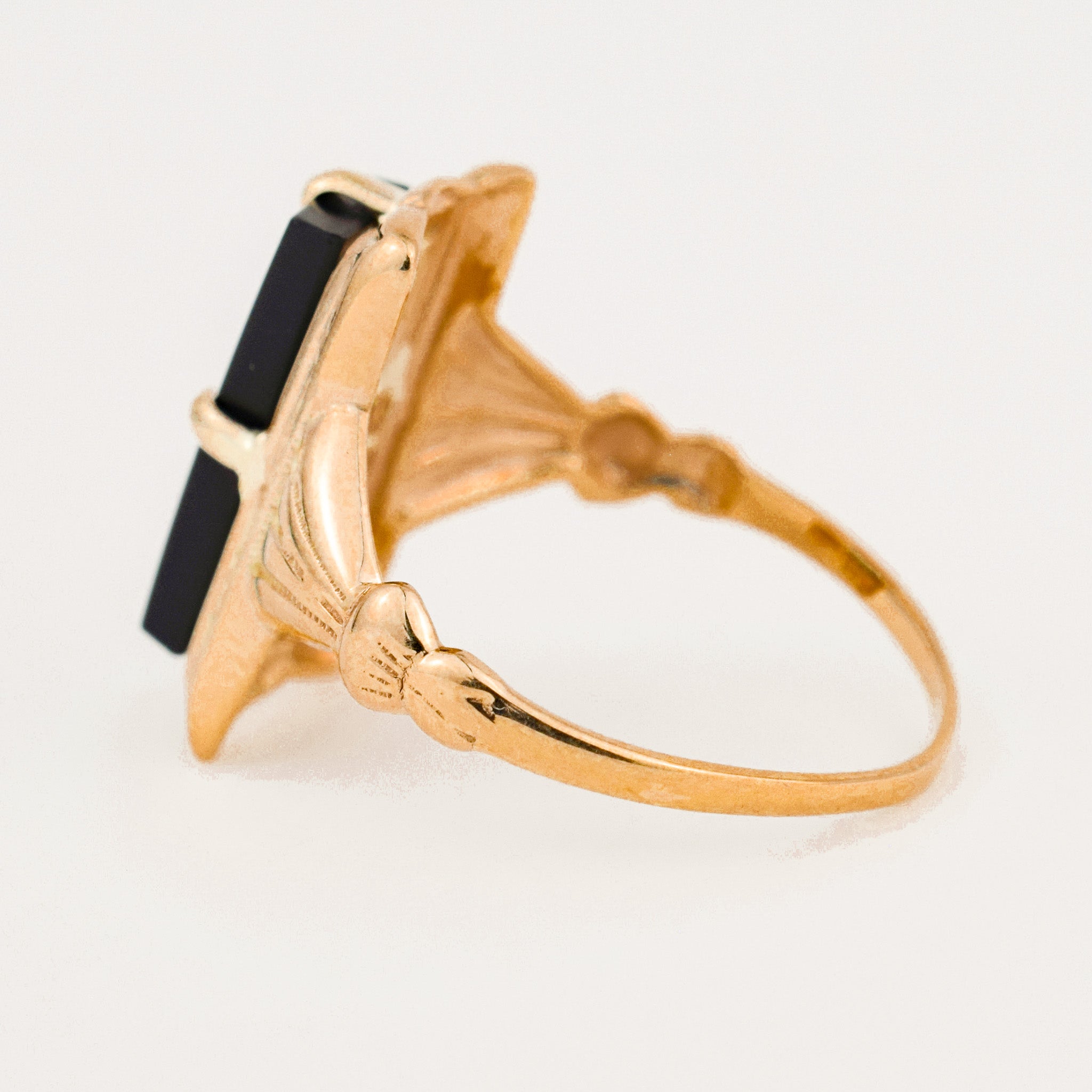 vintage Black Onyx Romantic Ring