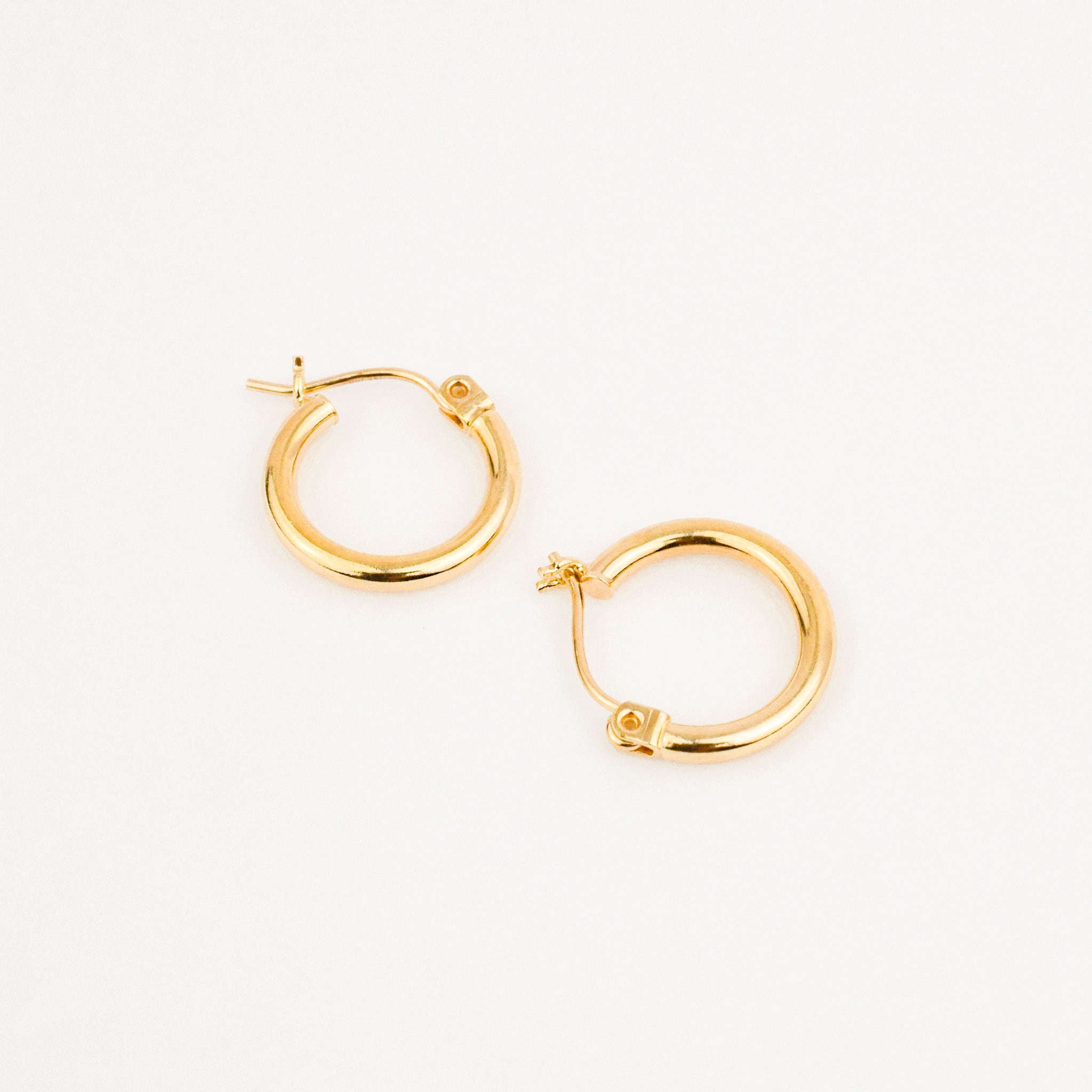 vintage 14mm Classic Gold Hoops