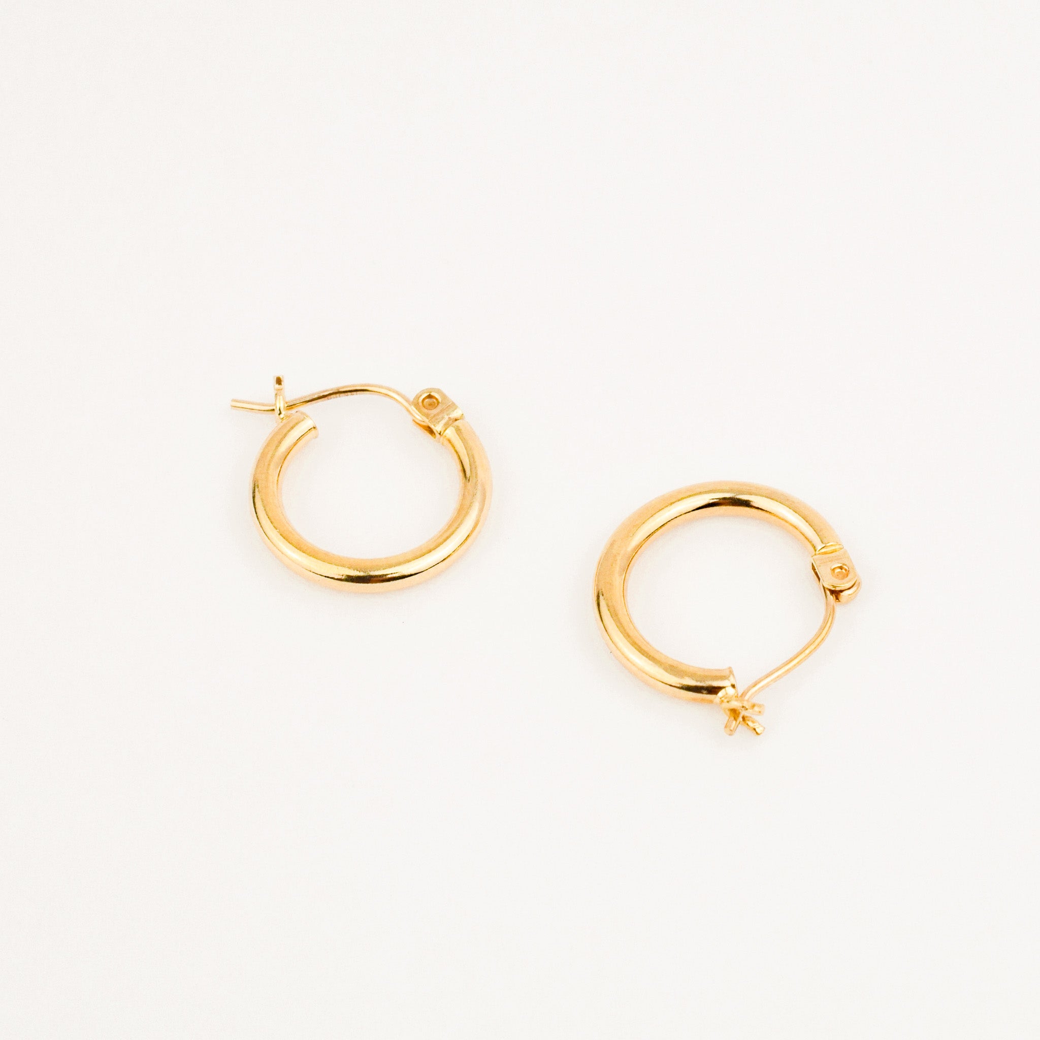 vintage 14mm Classic Gold Hoops