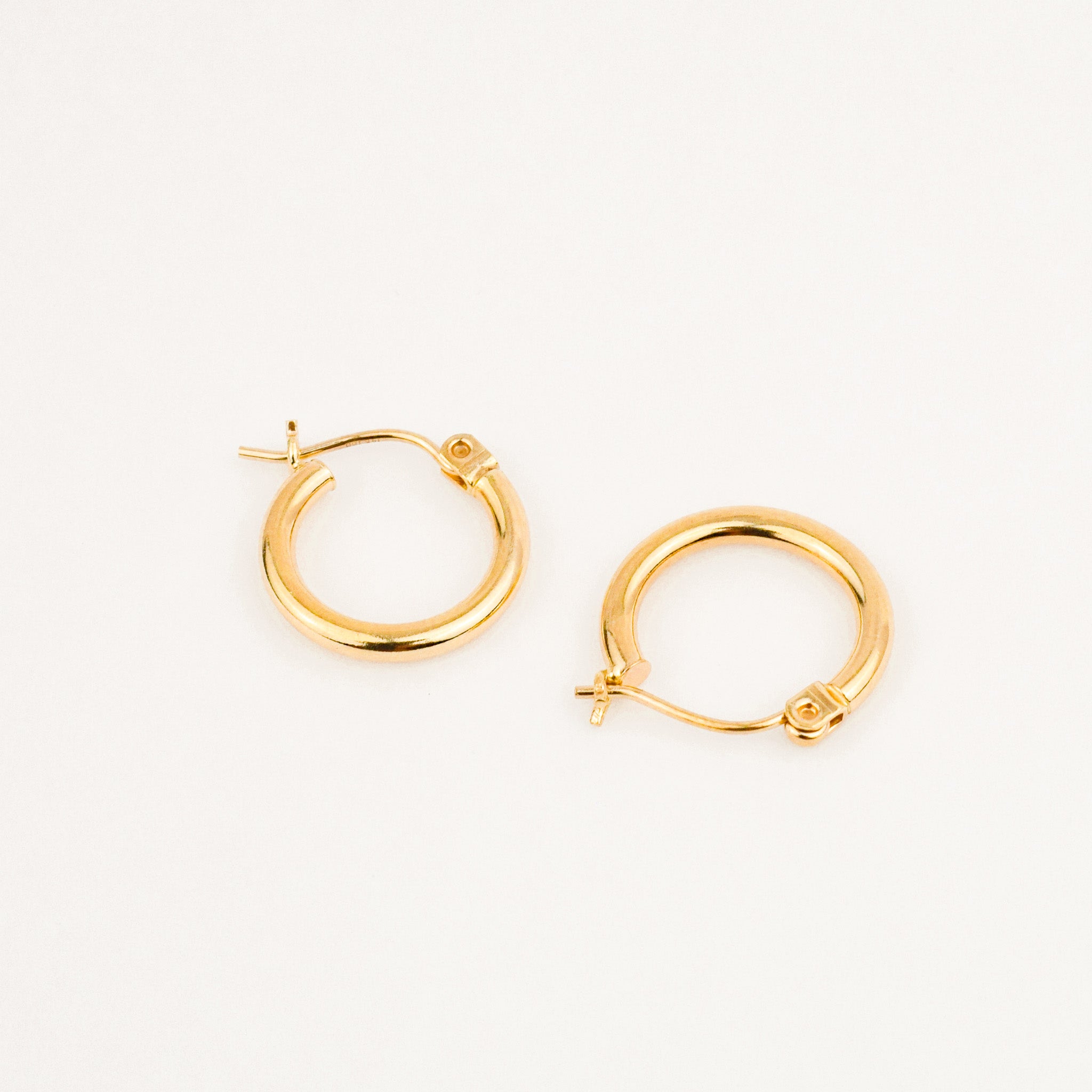 vintage 14mm Classic Gold Hoops