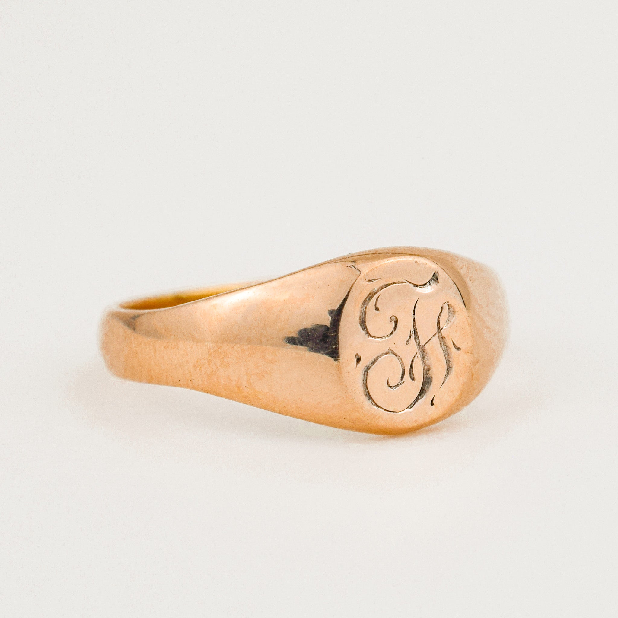 'F' Signet Ring