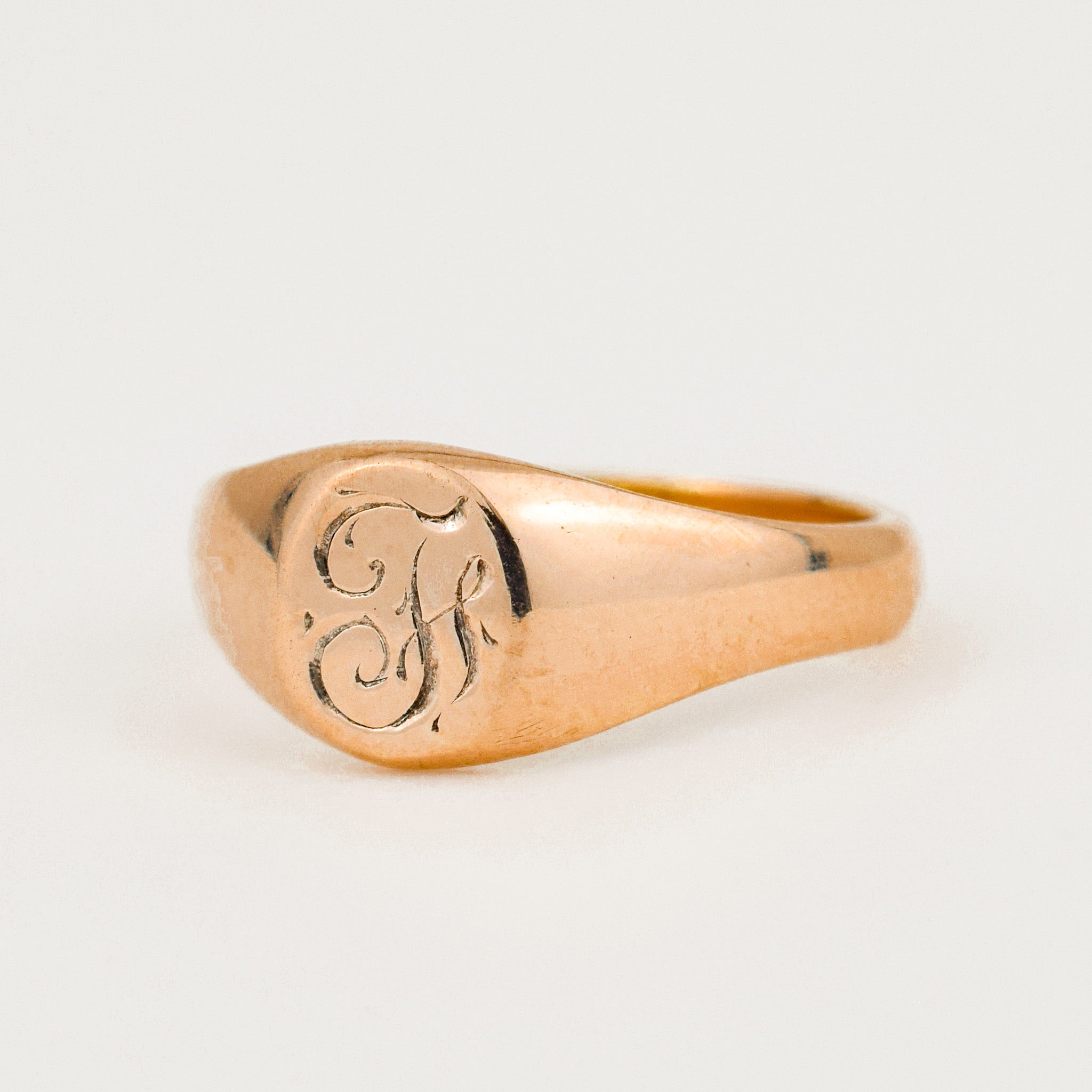 'F' Signet Ring