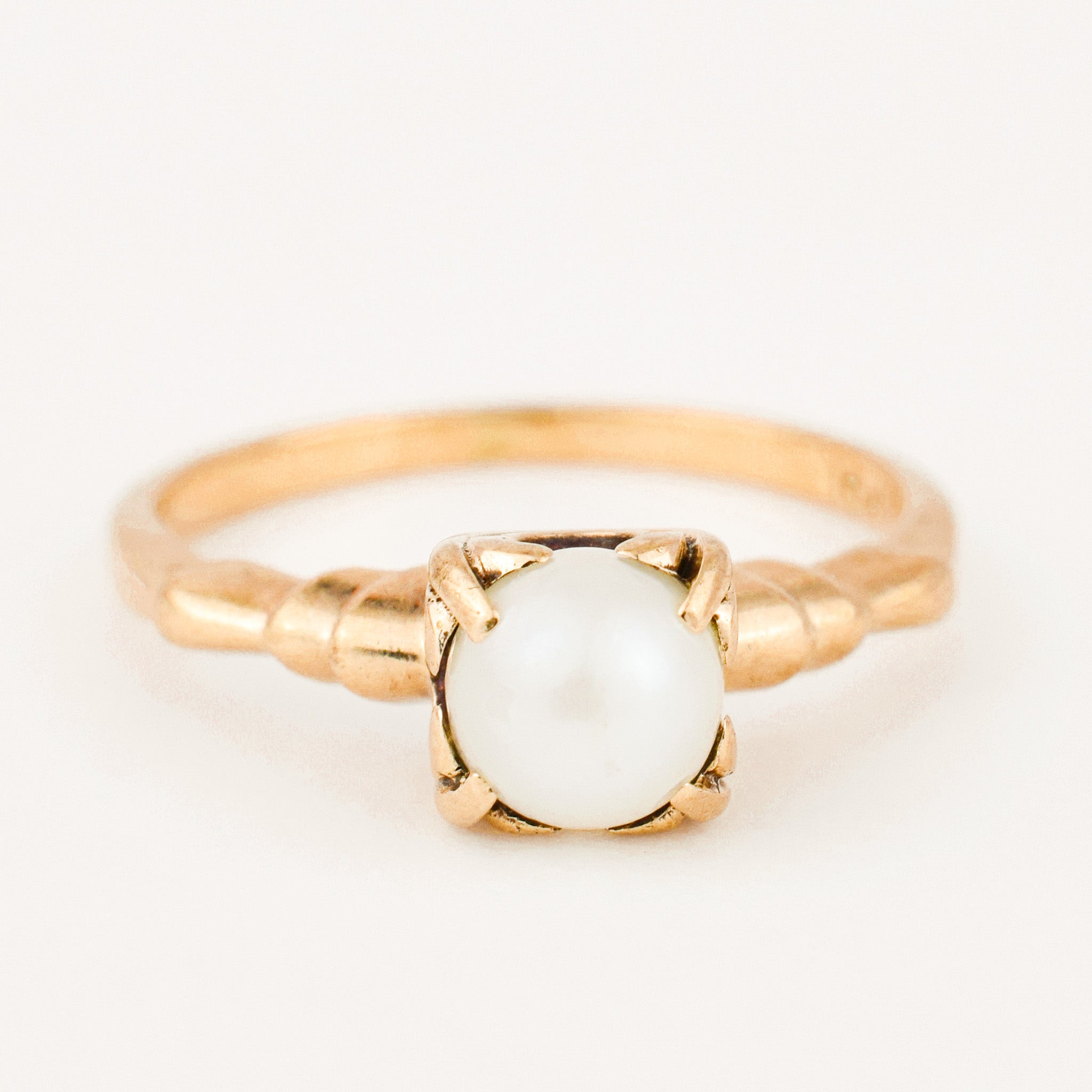 Pearl Ring