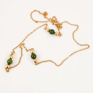 vintage 16.75" Jade Necklace