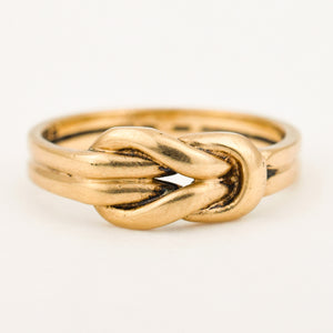 Love knot ring hotsell