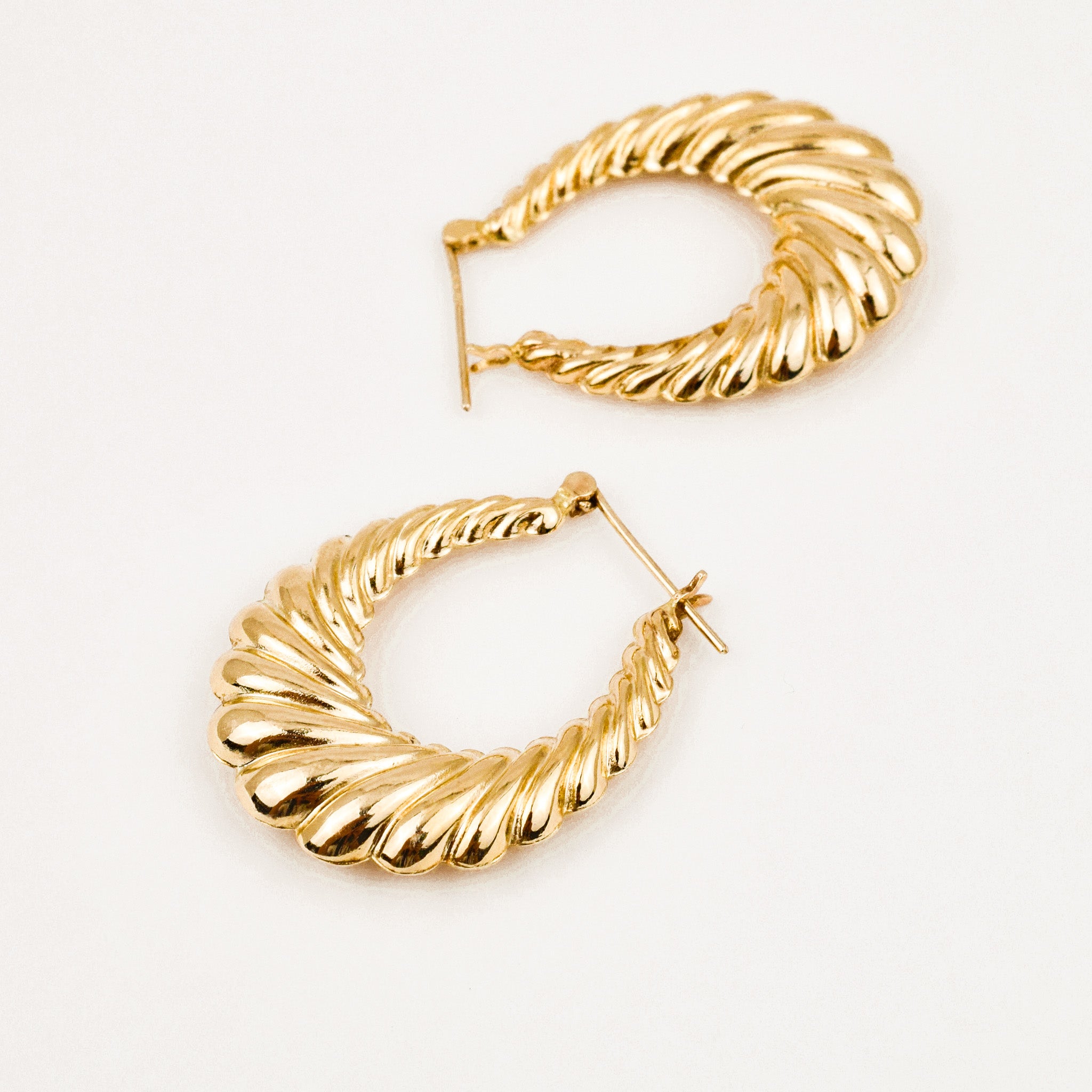 32mm Large Oval Twist Hoops