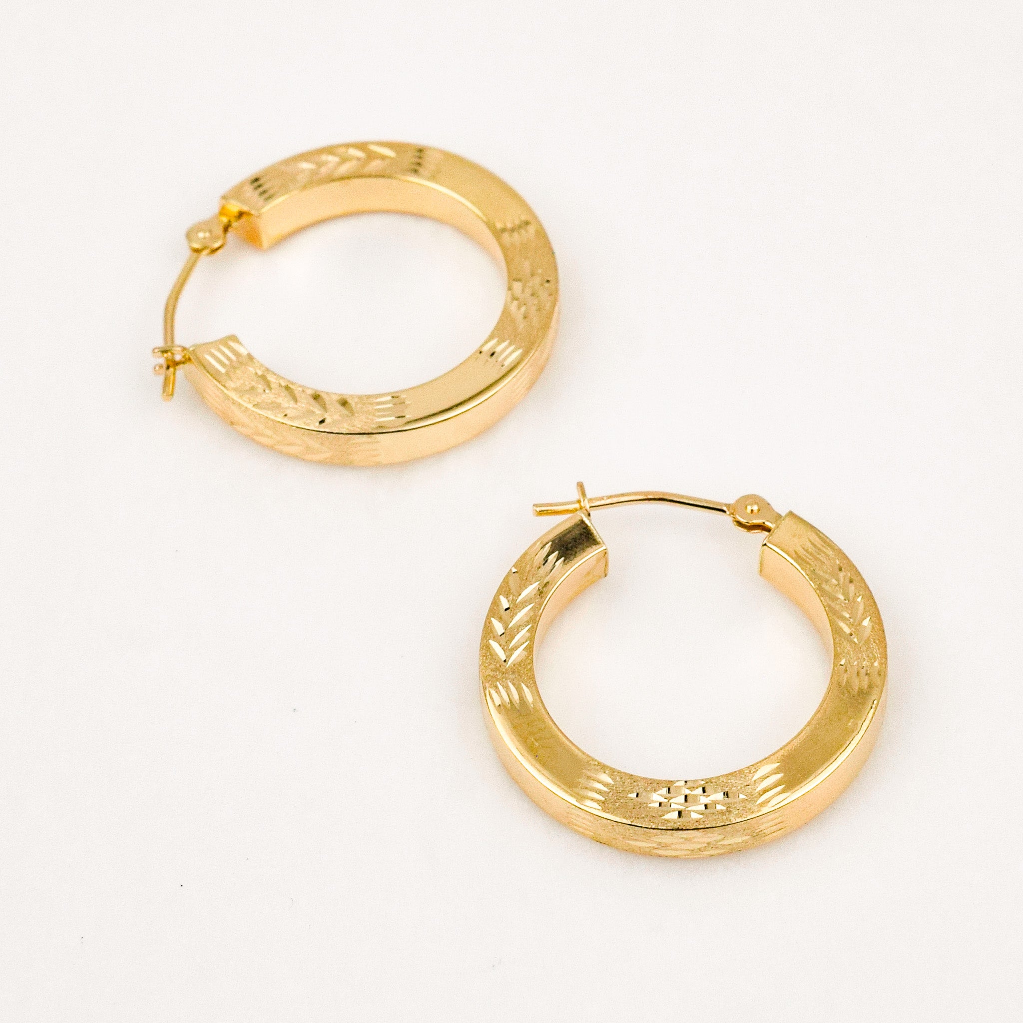 Vintage gold 20.2mm Laser Cut Hoops