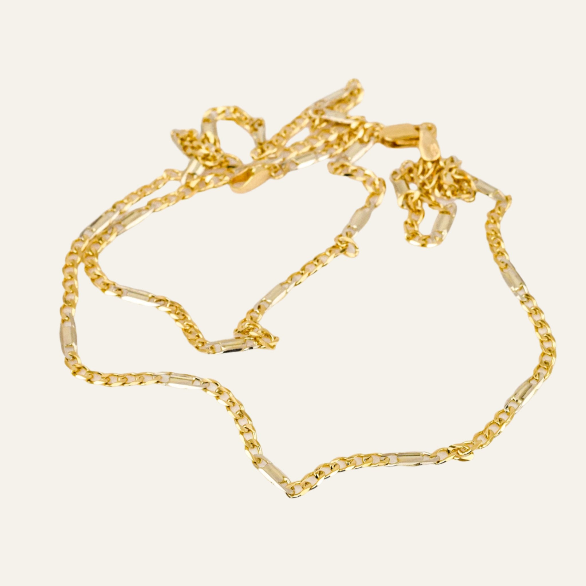 14k vintage 20" Figaro Necklace