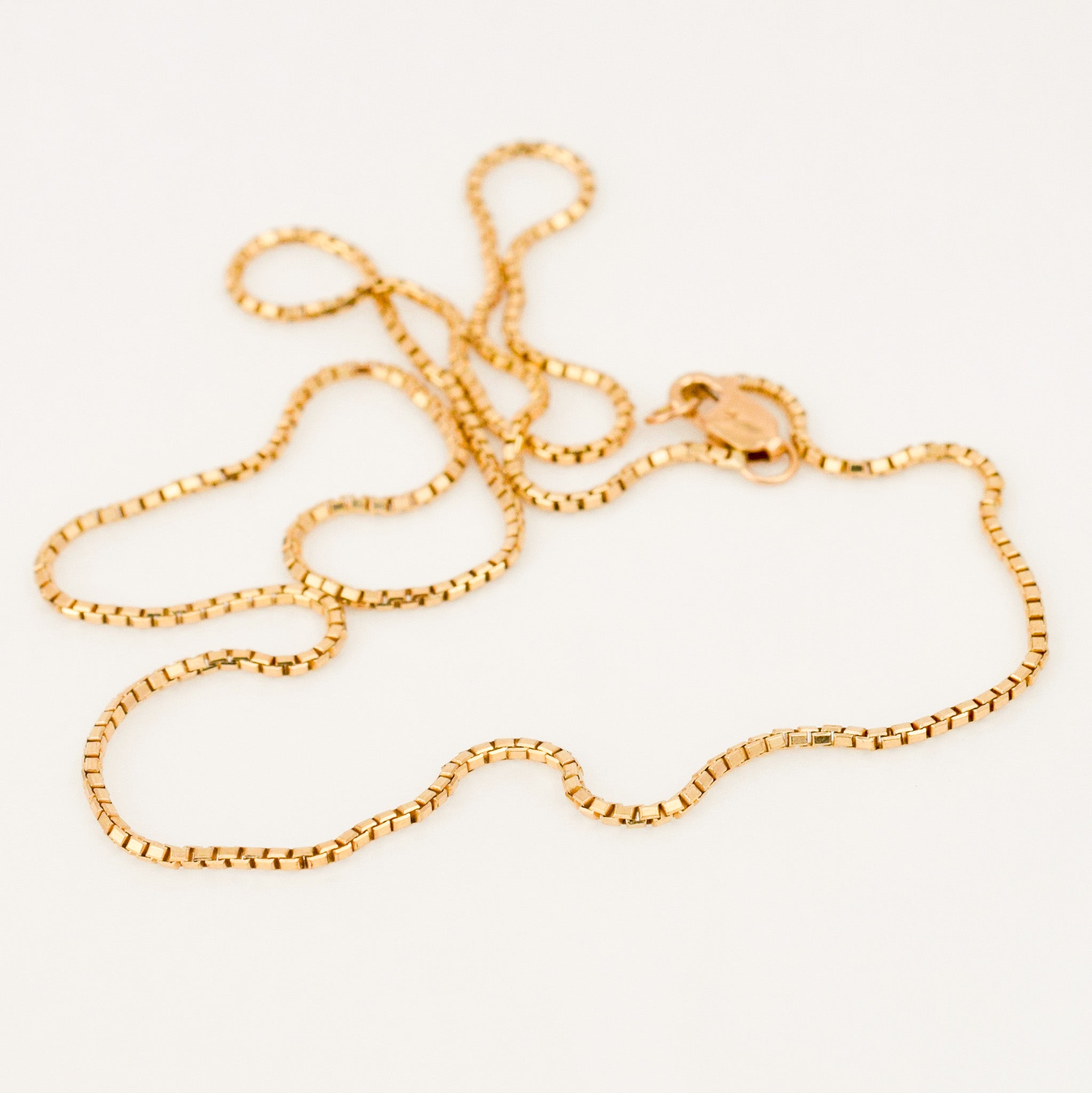 16" Dainty Box Link Chain Necklace