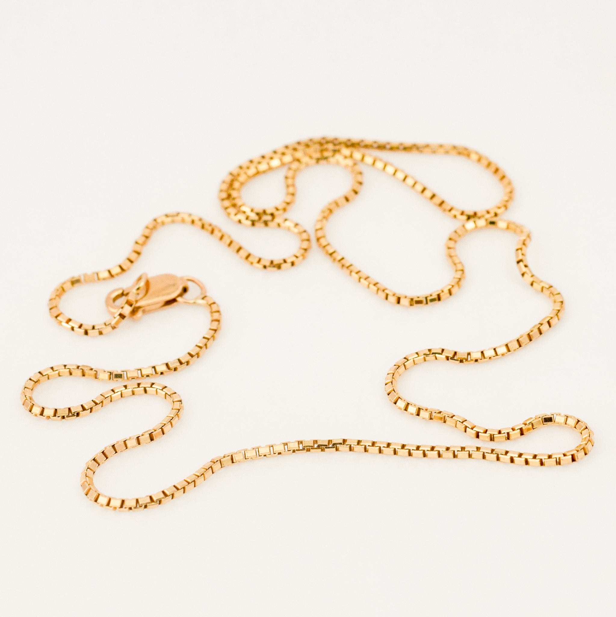 16" Dainty Box Link Chain Necklace