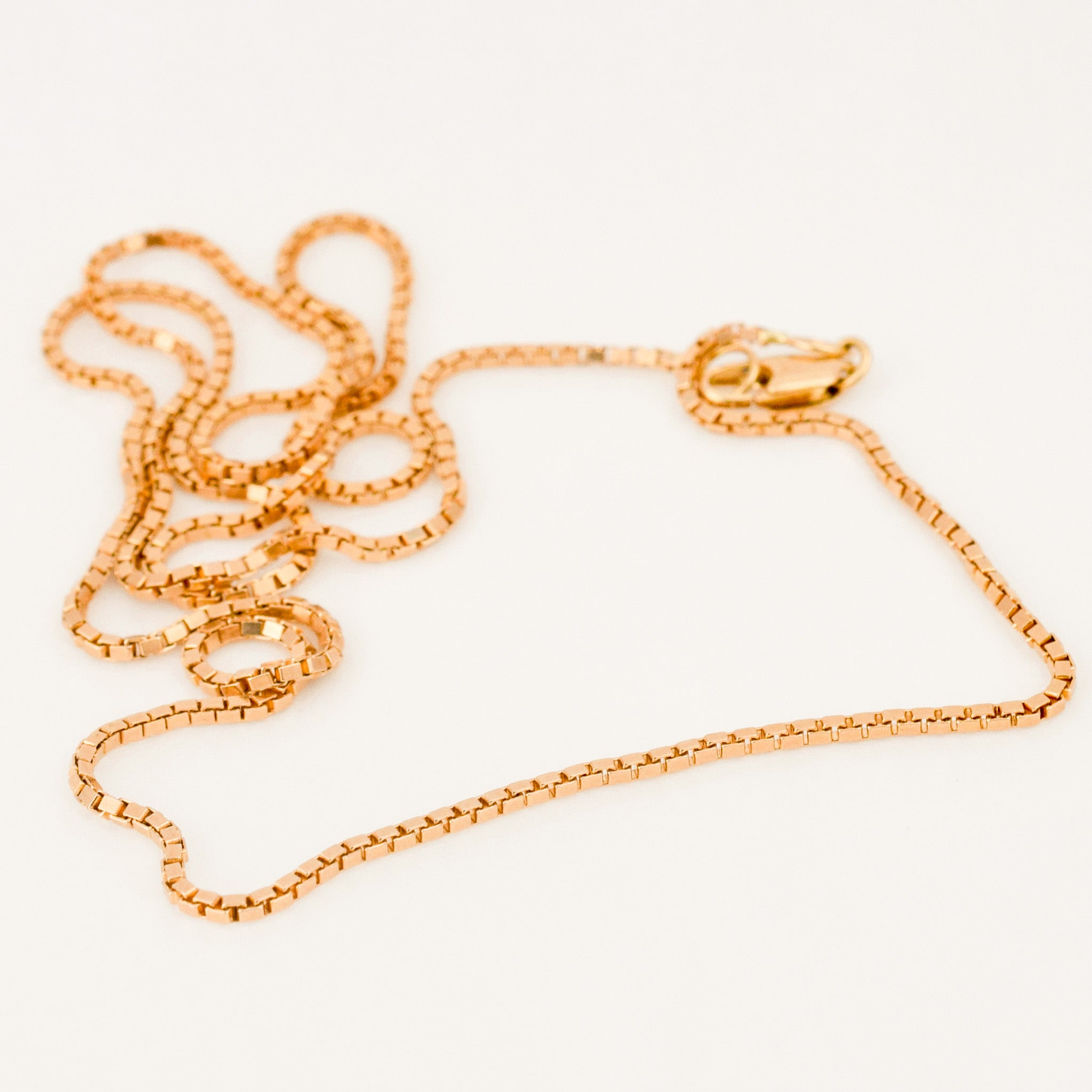 19" Box Link Chain Necklace