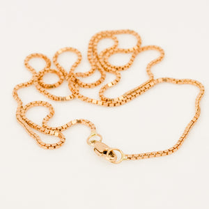 19" Box Link Chain Necklace