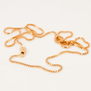 19" Box Link Chain Necklace