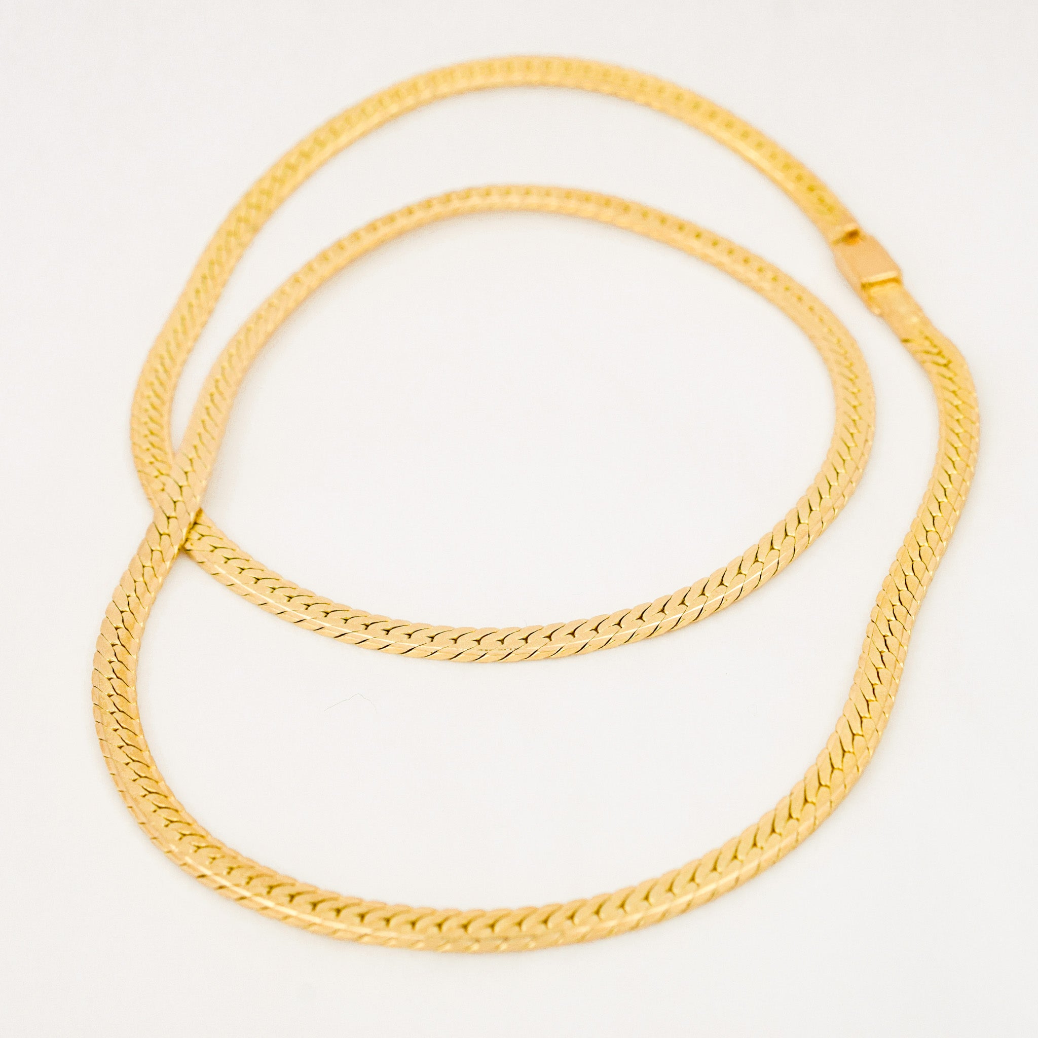 vintage 14k 18” Sleek Herringbone Necklace