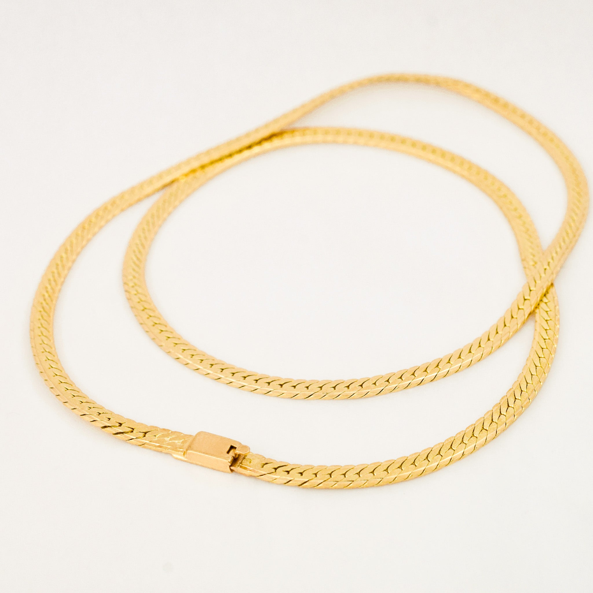 vintage 14k 18” Sleek Herringbone Necklace
