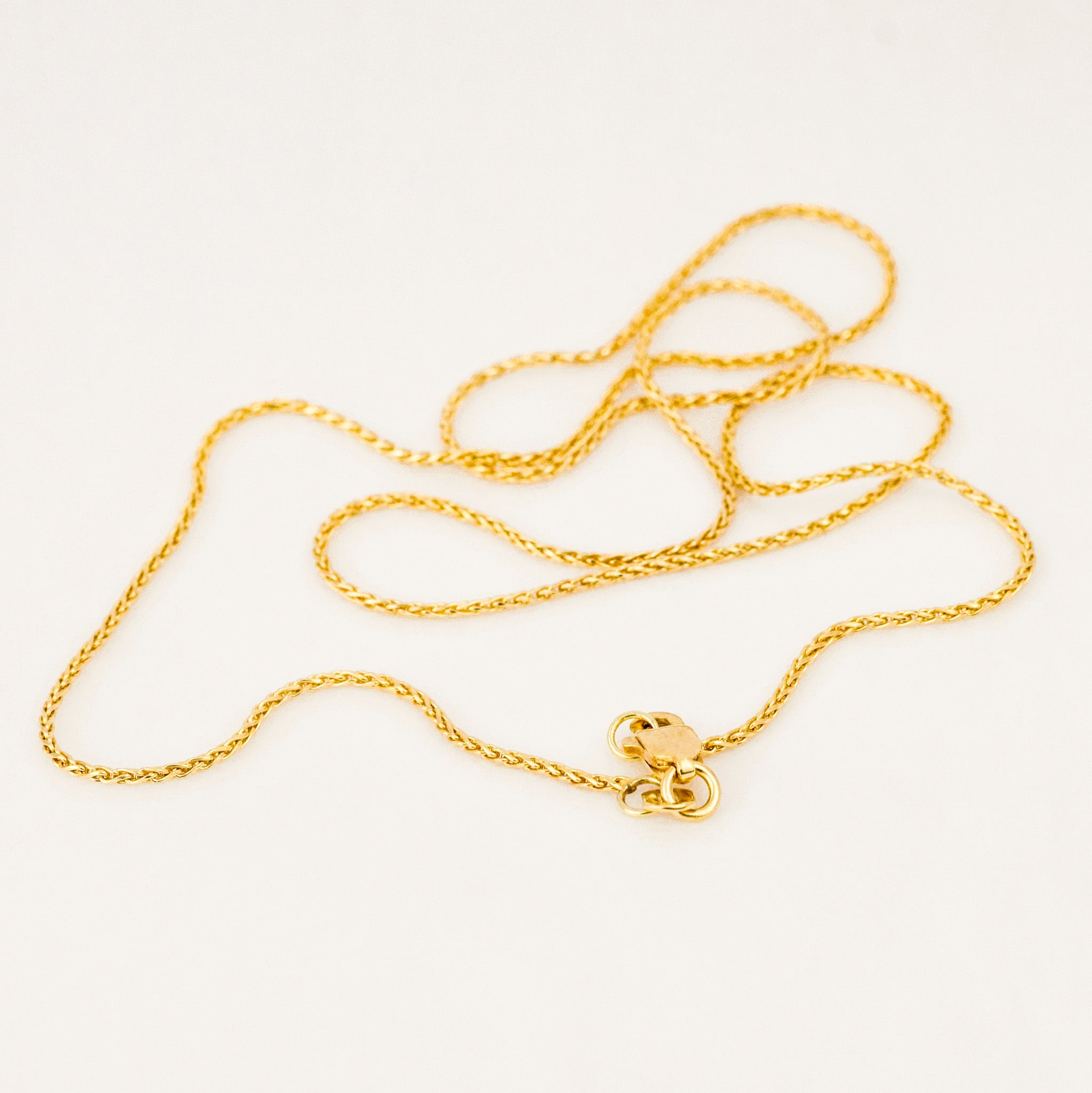 vintage 14k 18” Dainty Wheat Chain Necklace