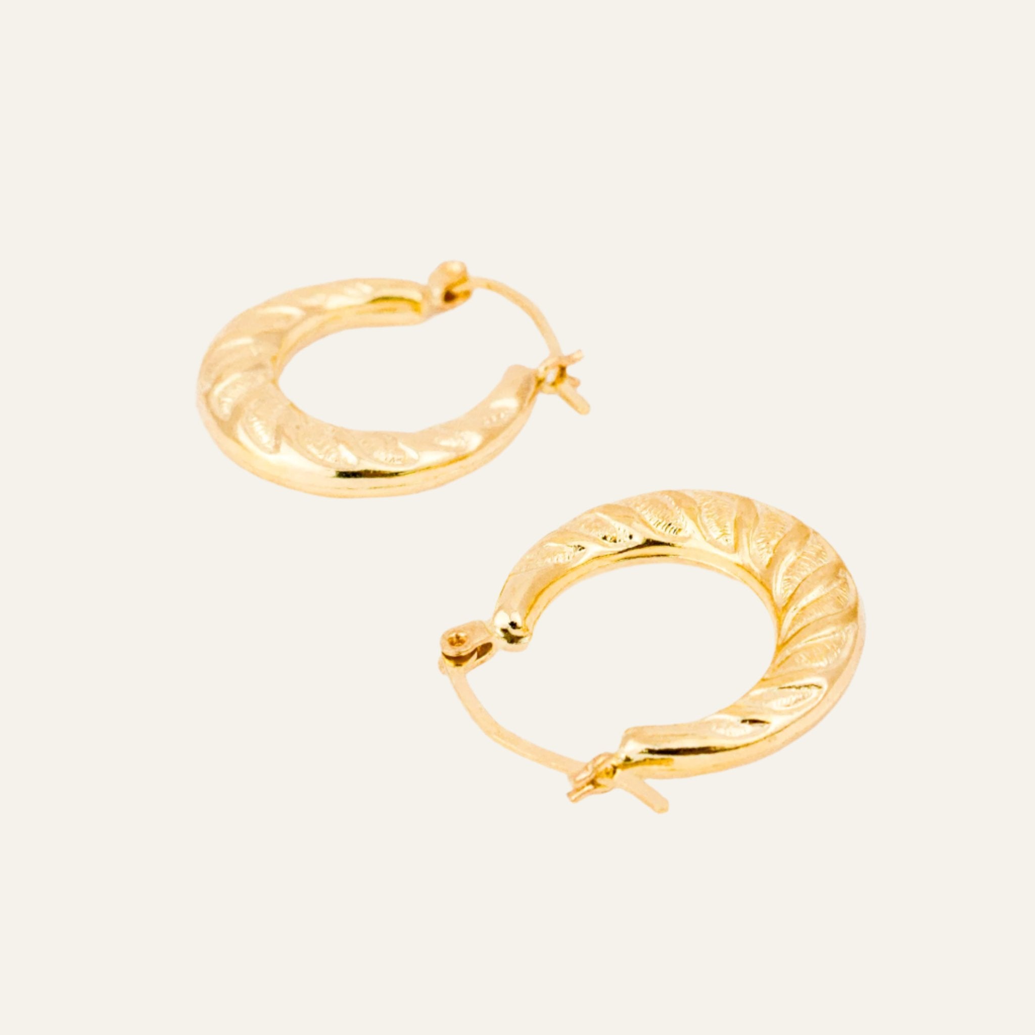 vintage 14k 22mm Rope Detail Hoops
