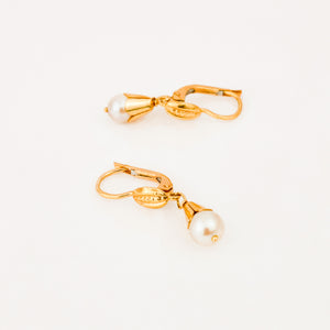 vintage 18k Pearl Drop Hoops