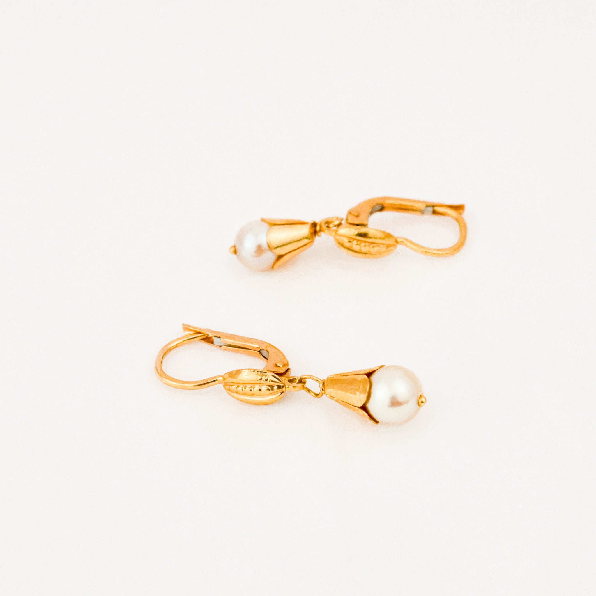 vintage 18k Pearl Drop Hoops
