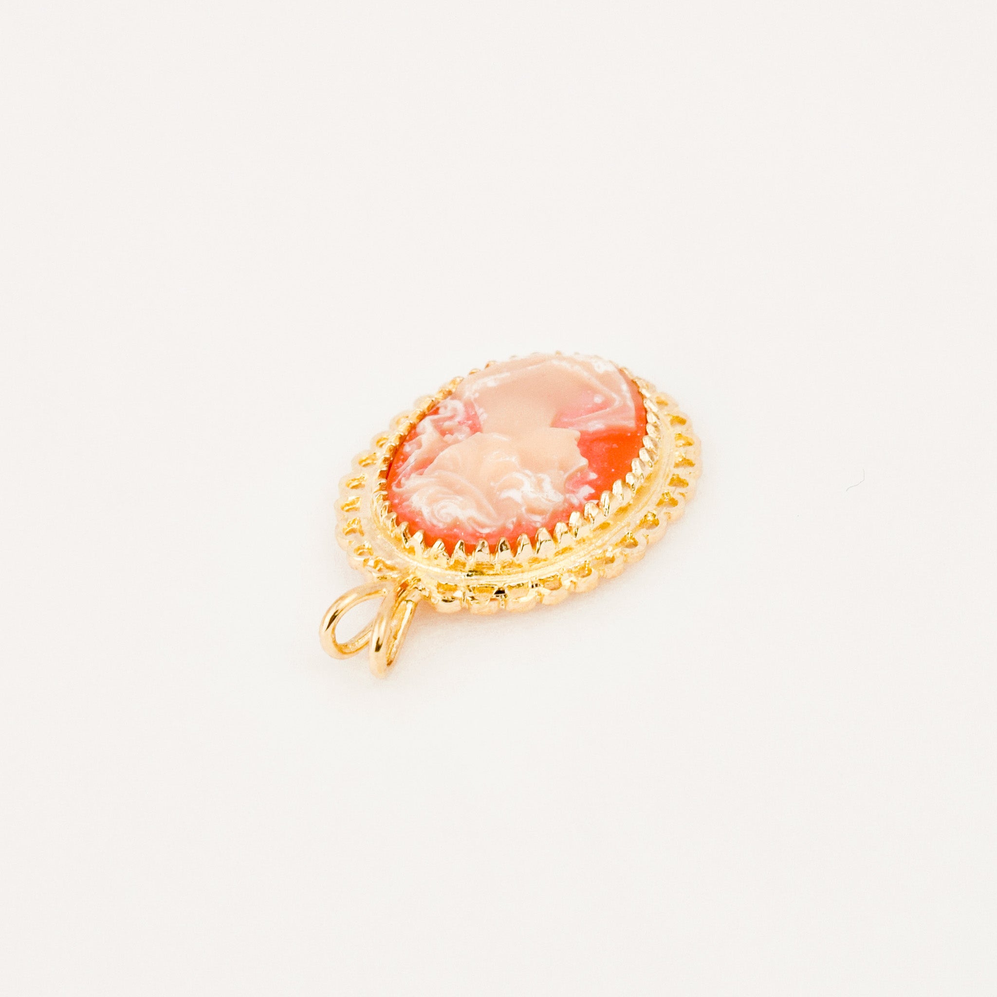 vintage Cameo Pendant