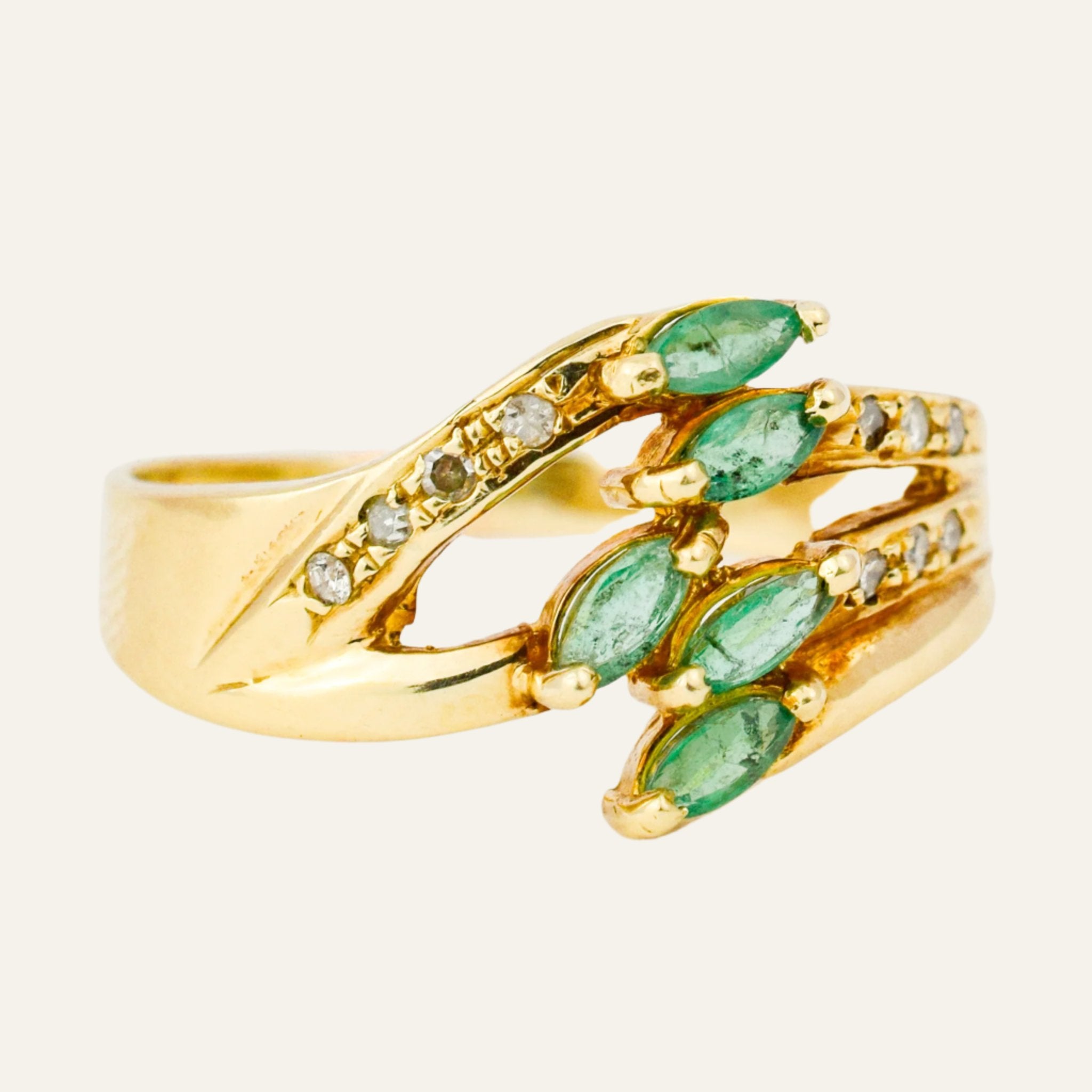 Emerald Celebratory Ring