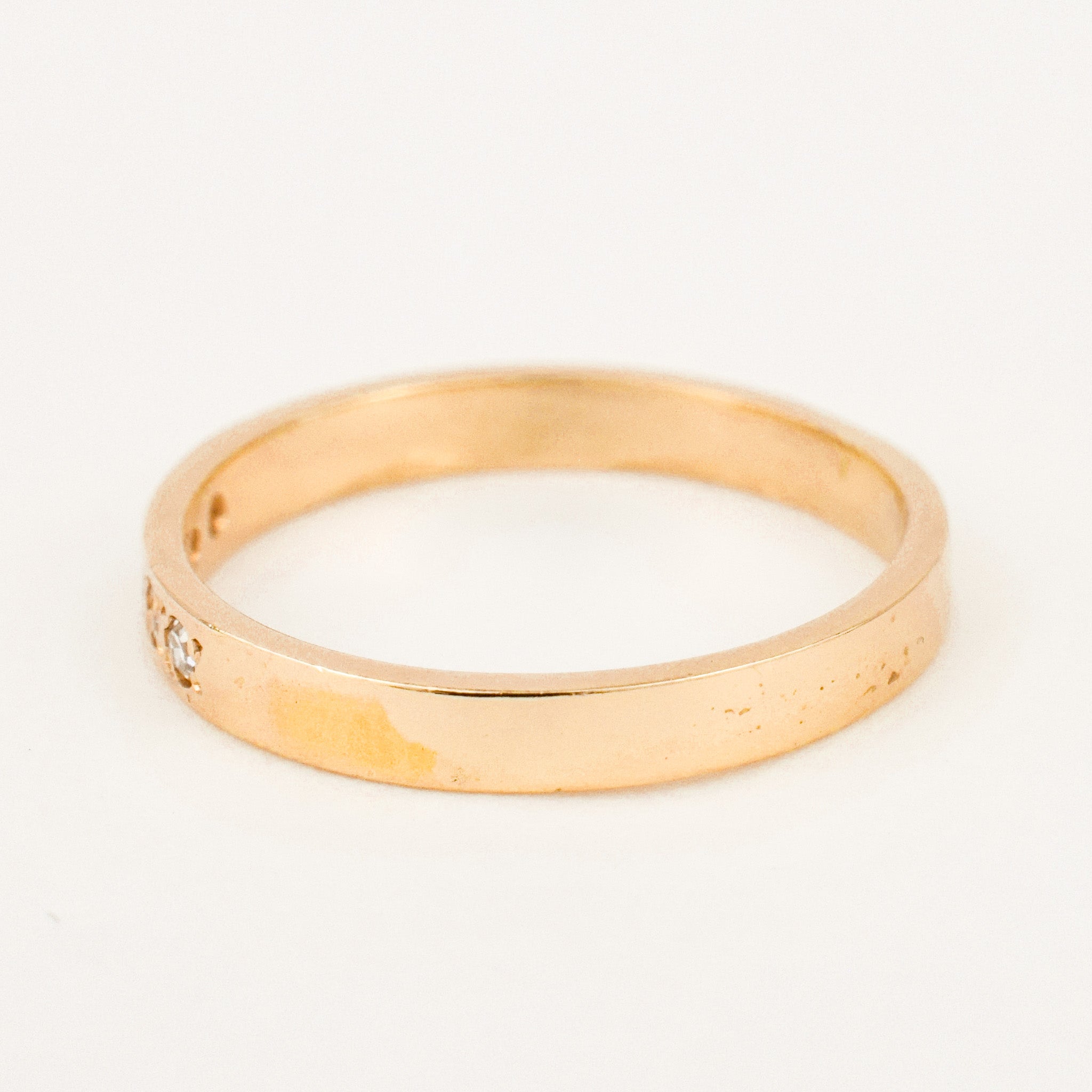 5 Diamond Celebratory Gold Band
