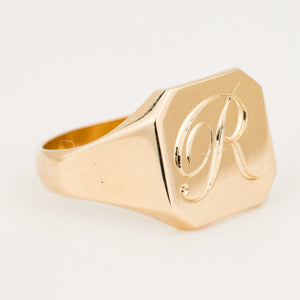 vintage gold 'R' hand engraved Birks signet ring 