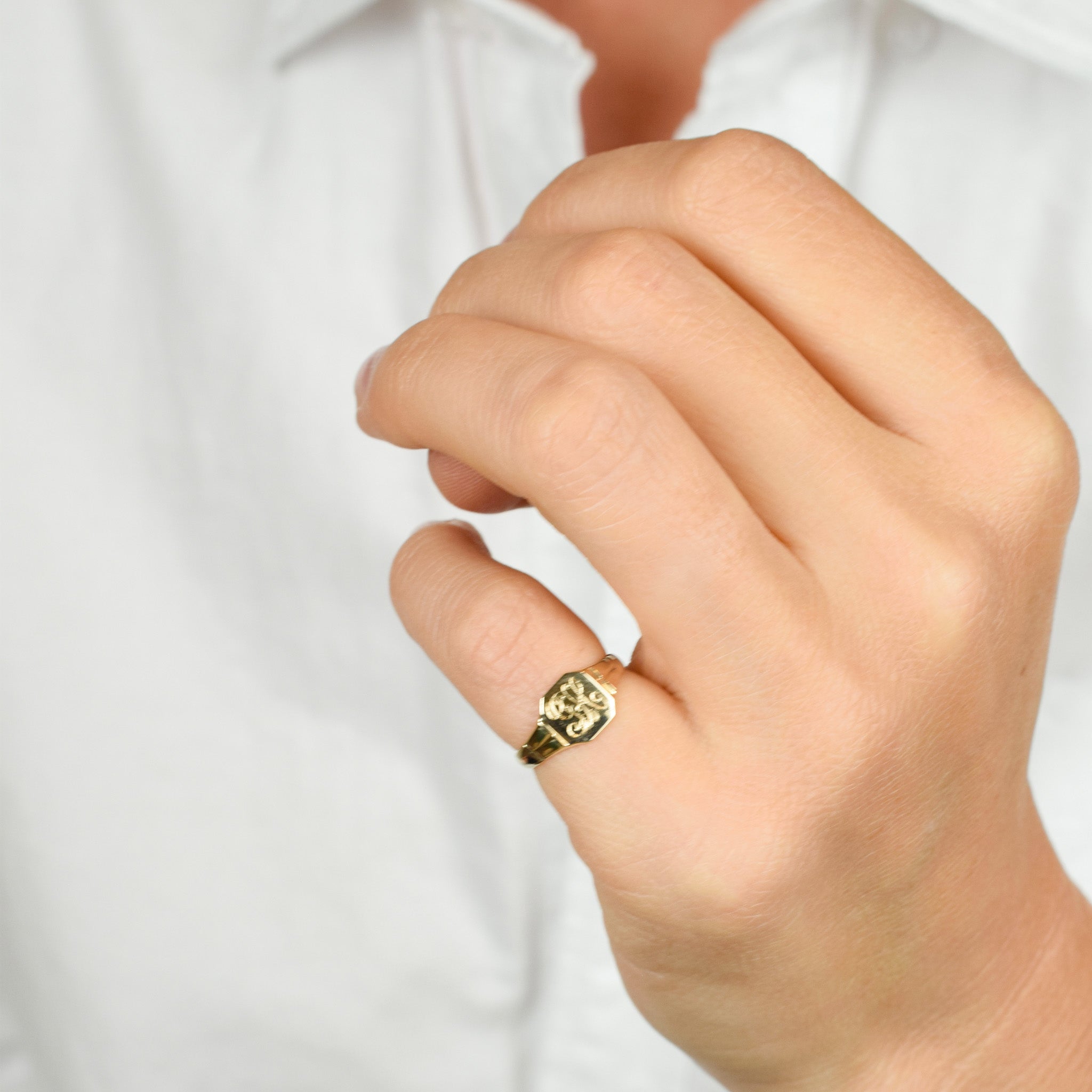 vintage 'GH' Signet Pinkie Ring