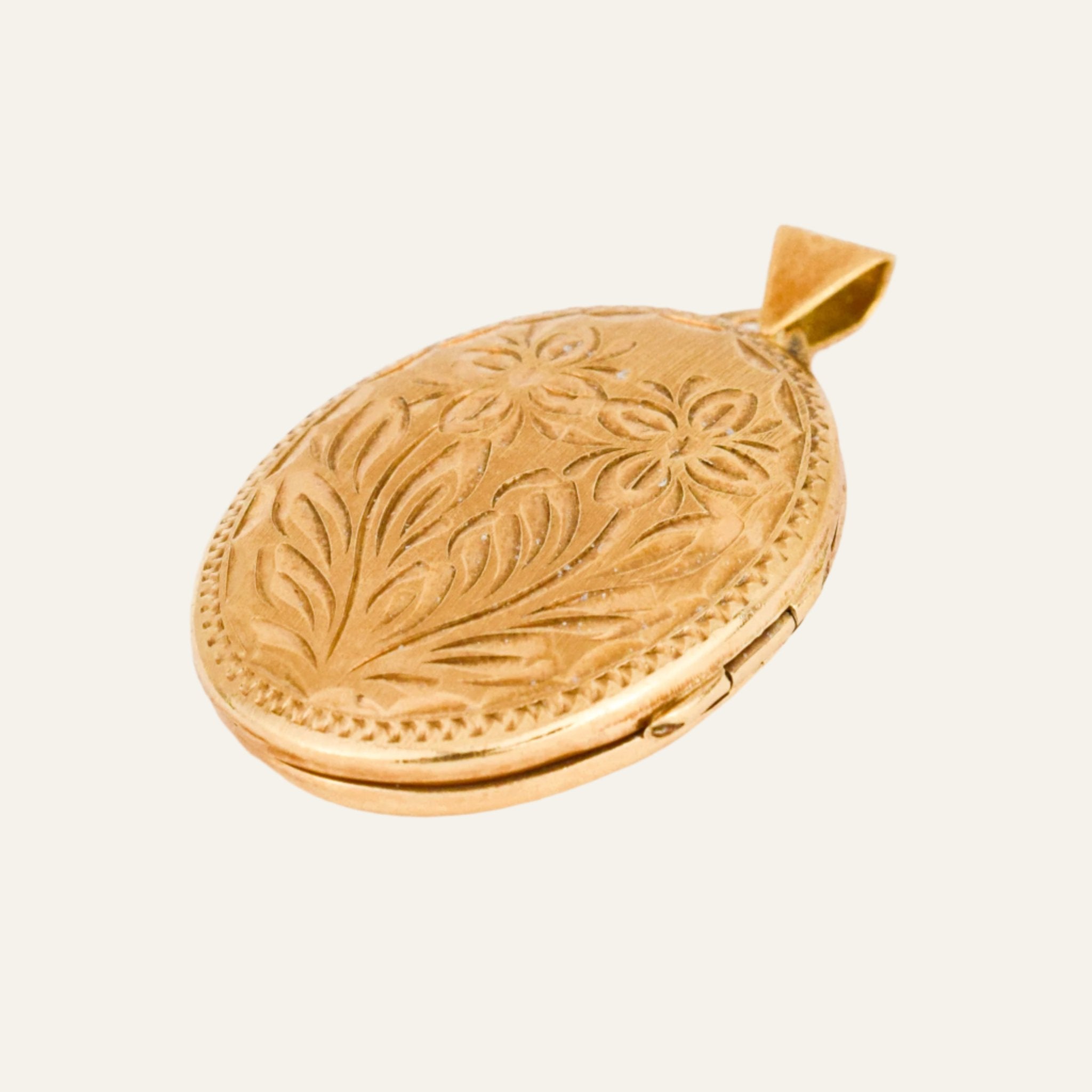 vintage floral locket 