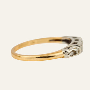 7 Diamond Vintage Gold Band