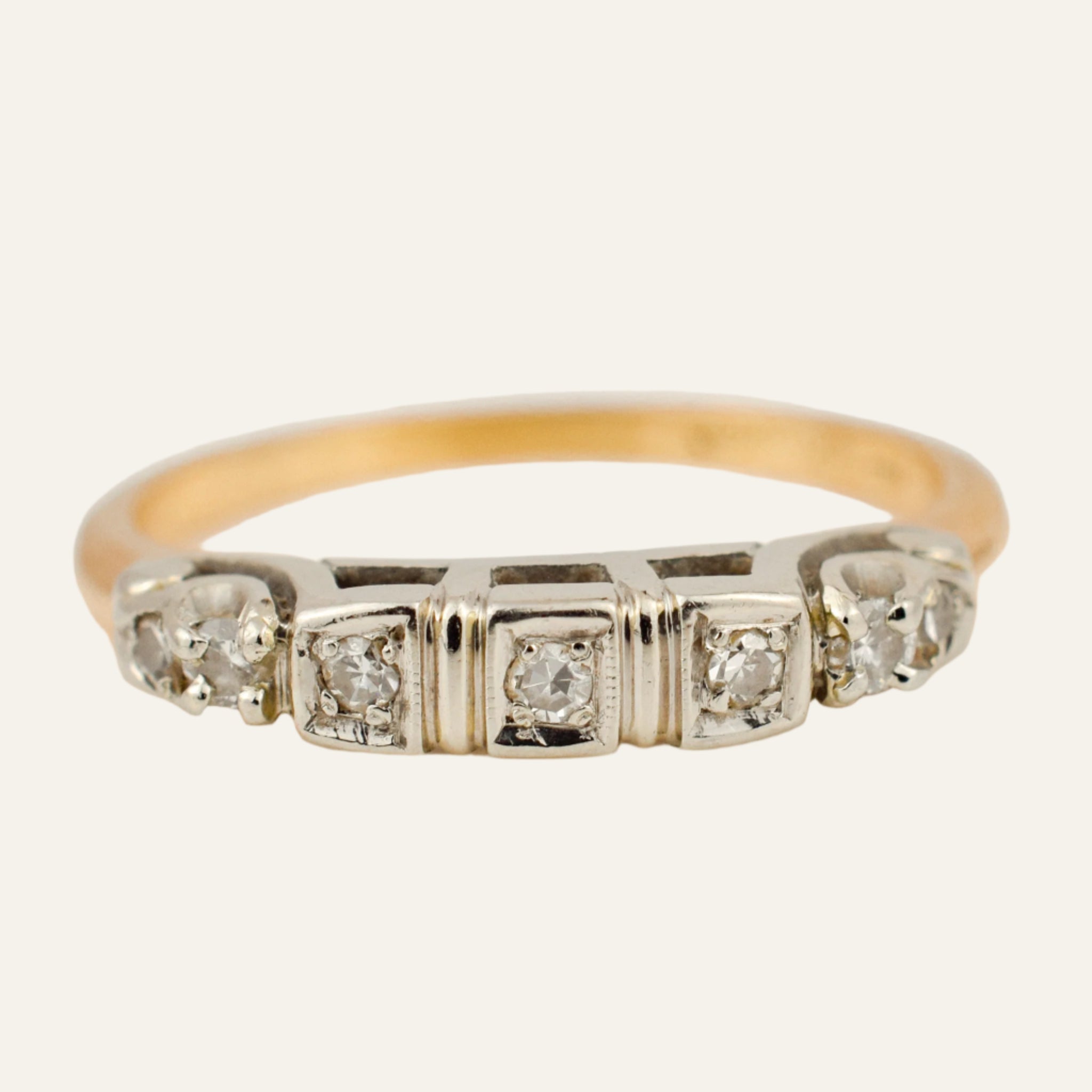 7 Diamond Vintage Gold Band