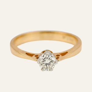 Classic Solitaire Diamond Ring