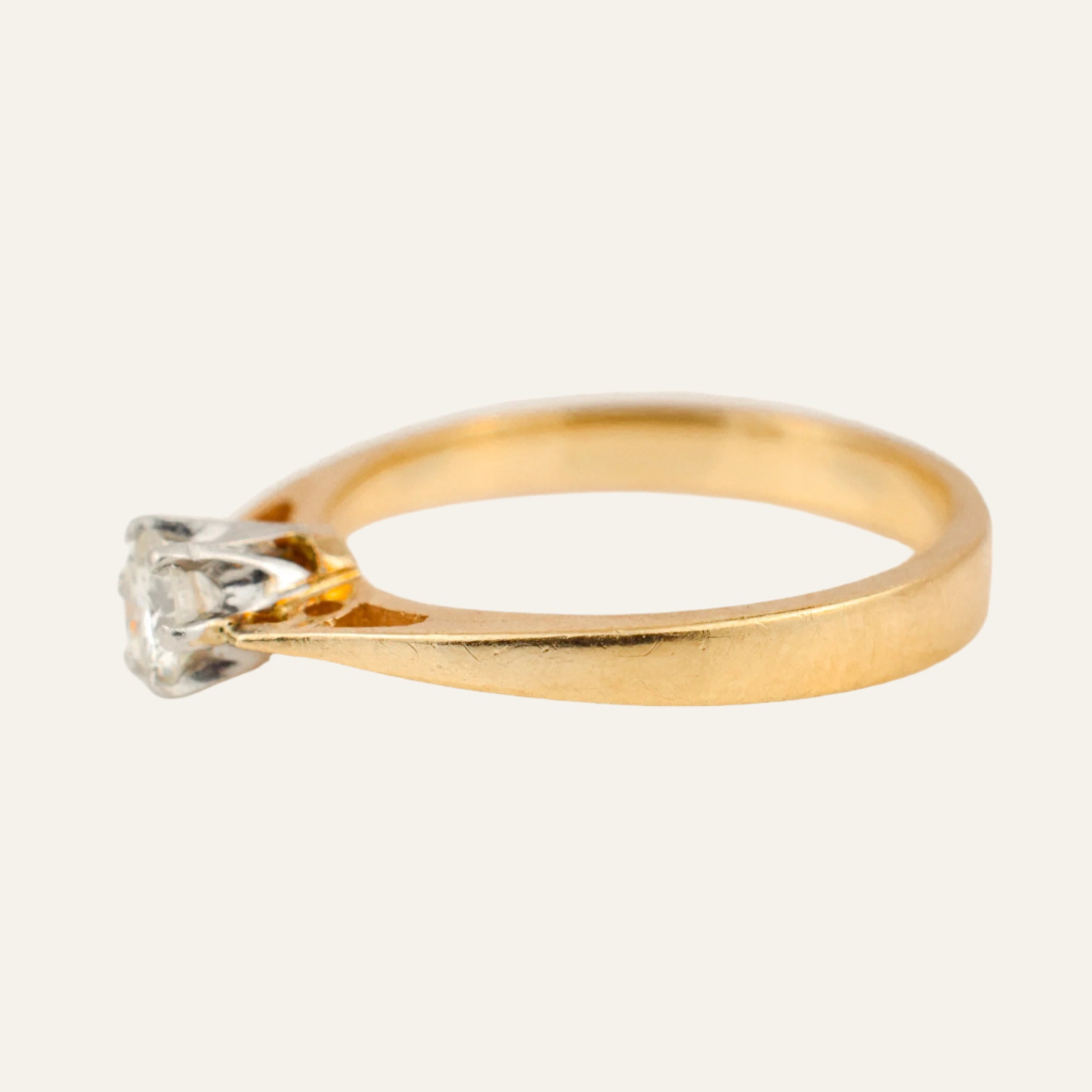 Classic Solitaire Diamond Ring