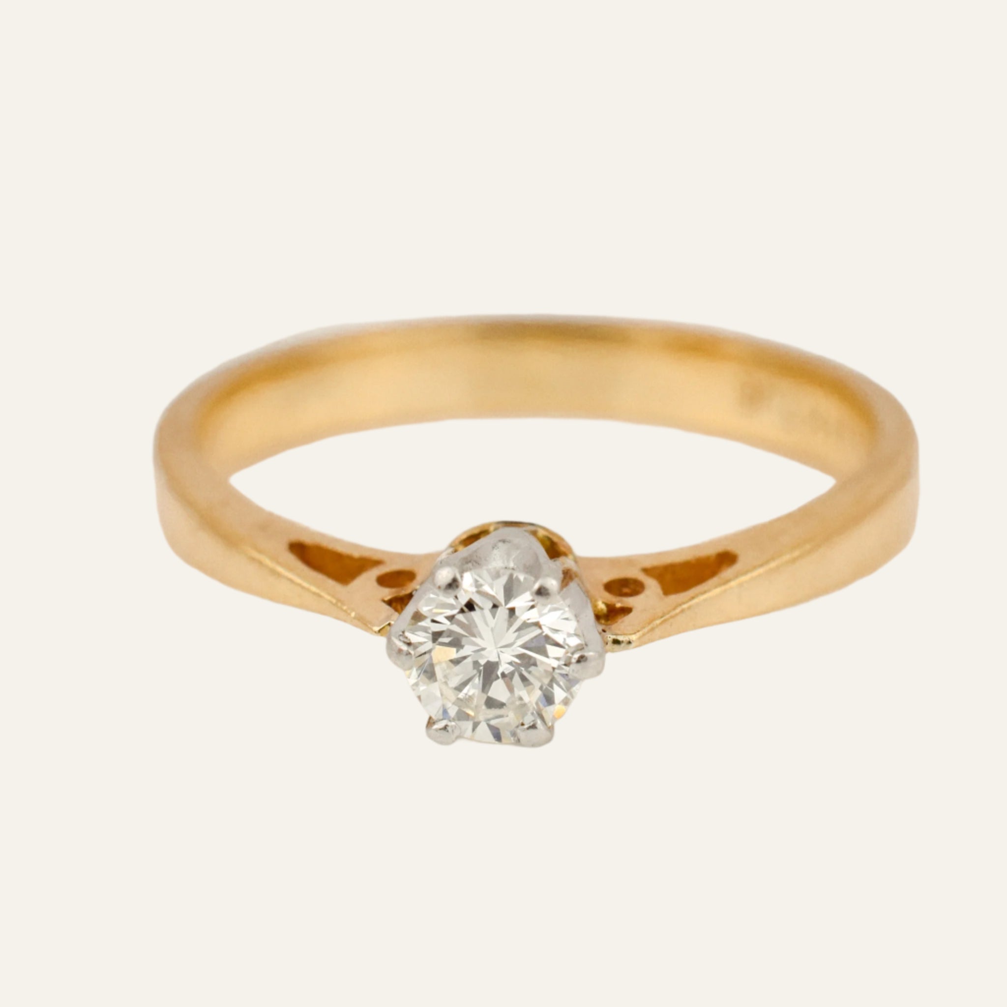 Classic Solitaire Diamond Ring