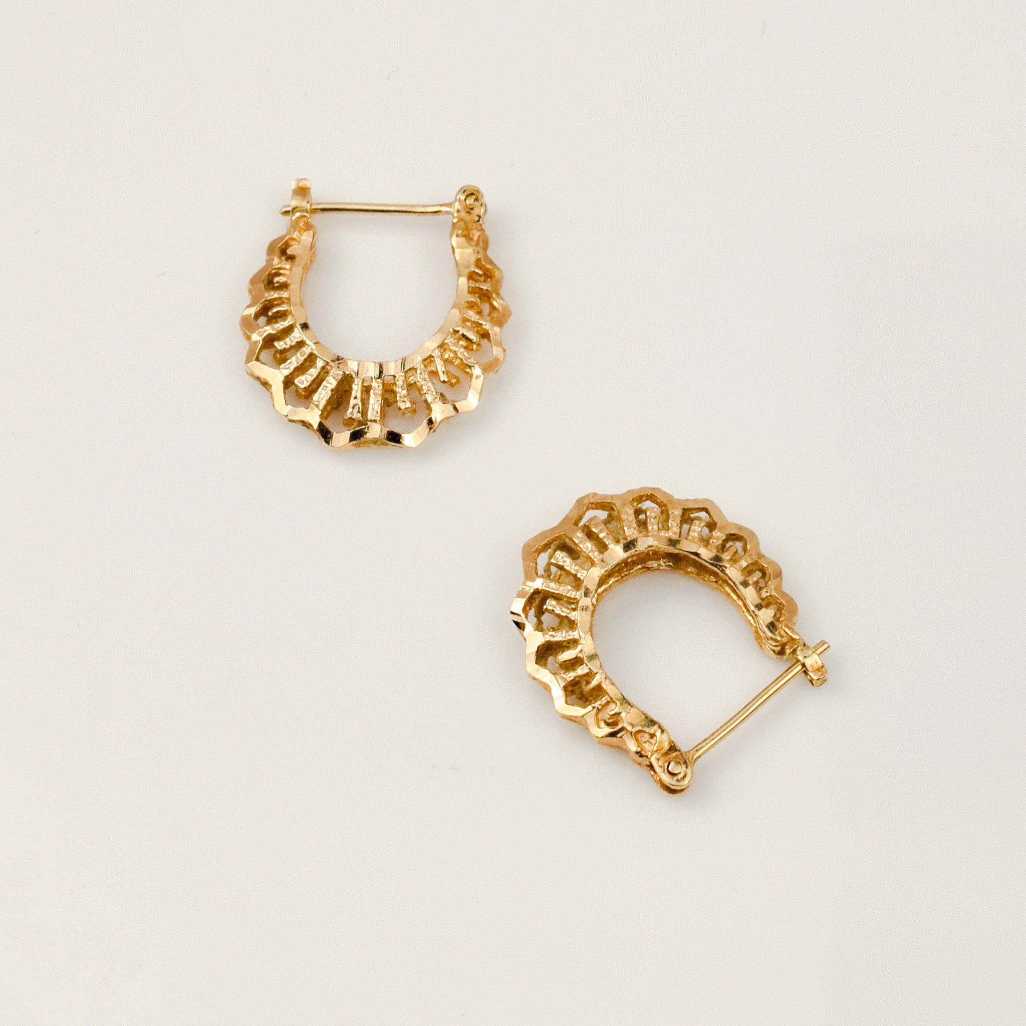 22.1 mm Filigree Hoop Earrings