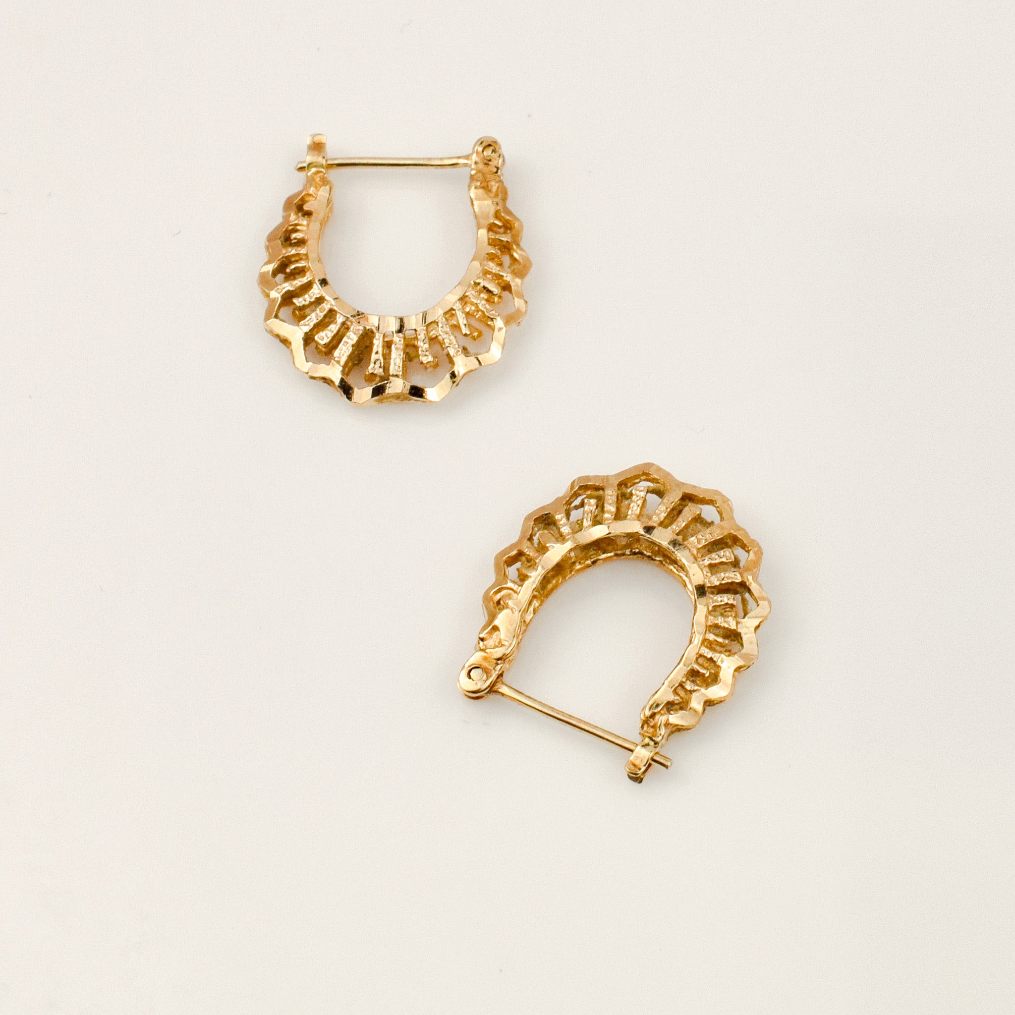 22.1 mm Filigree Hoop Earrings