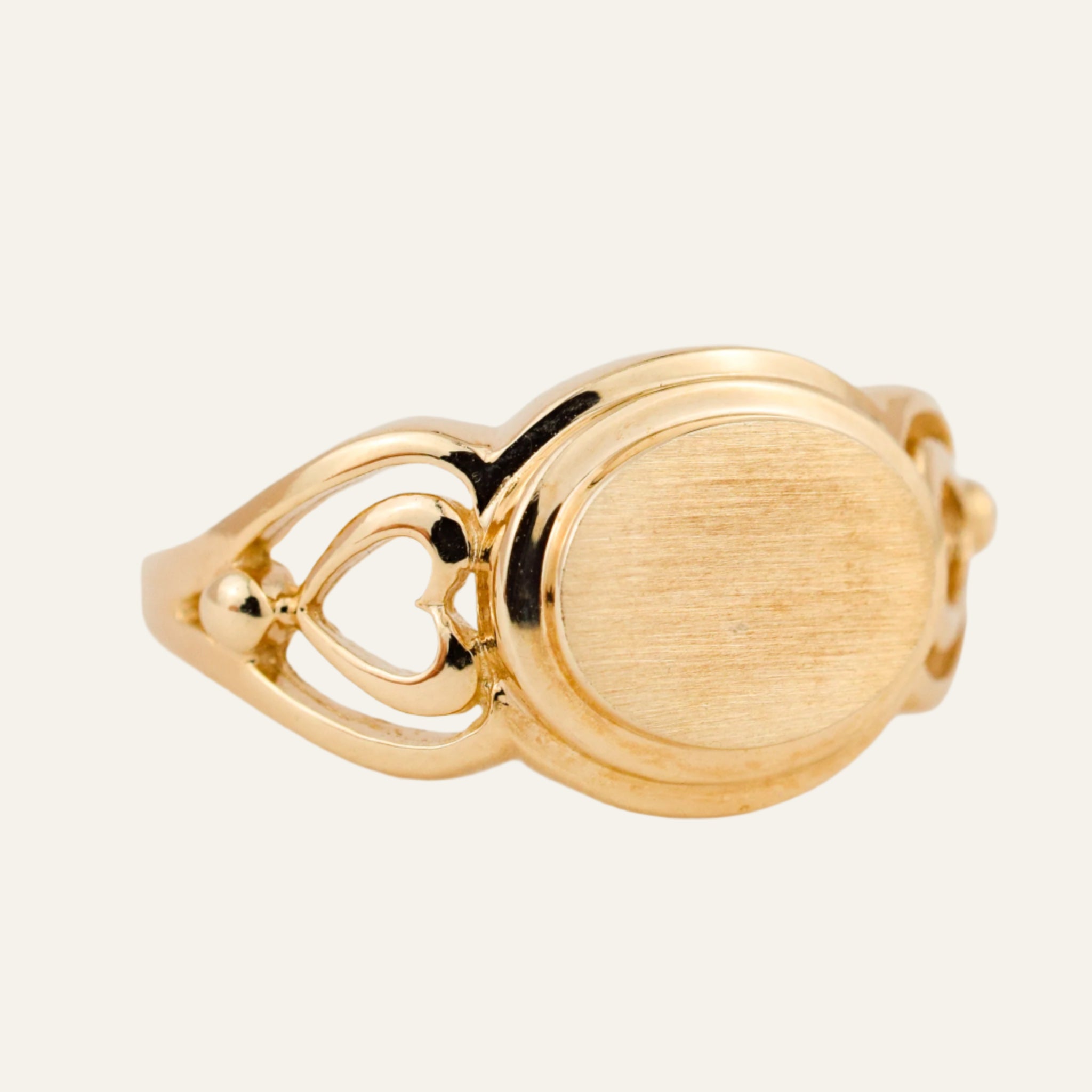 Brushed Signet with Heart Shoulders