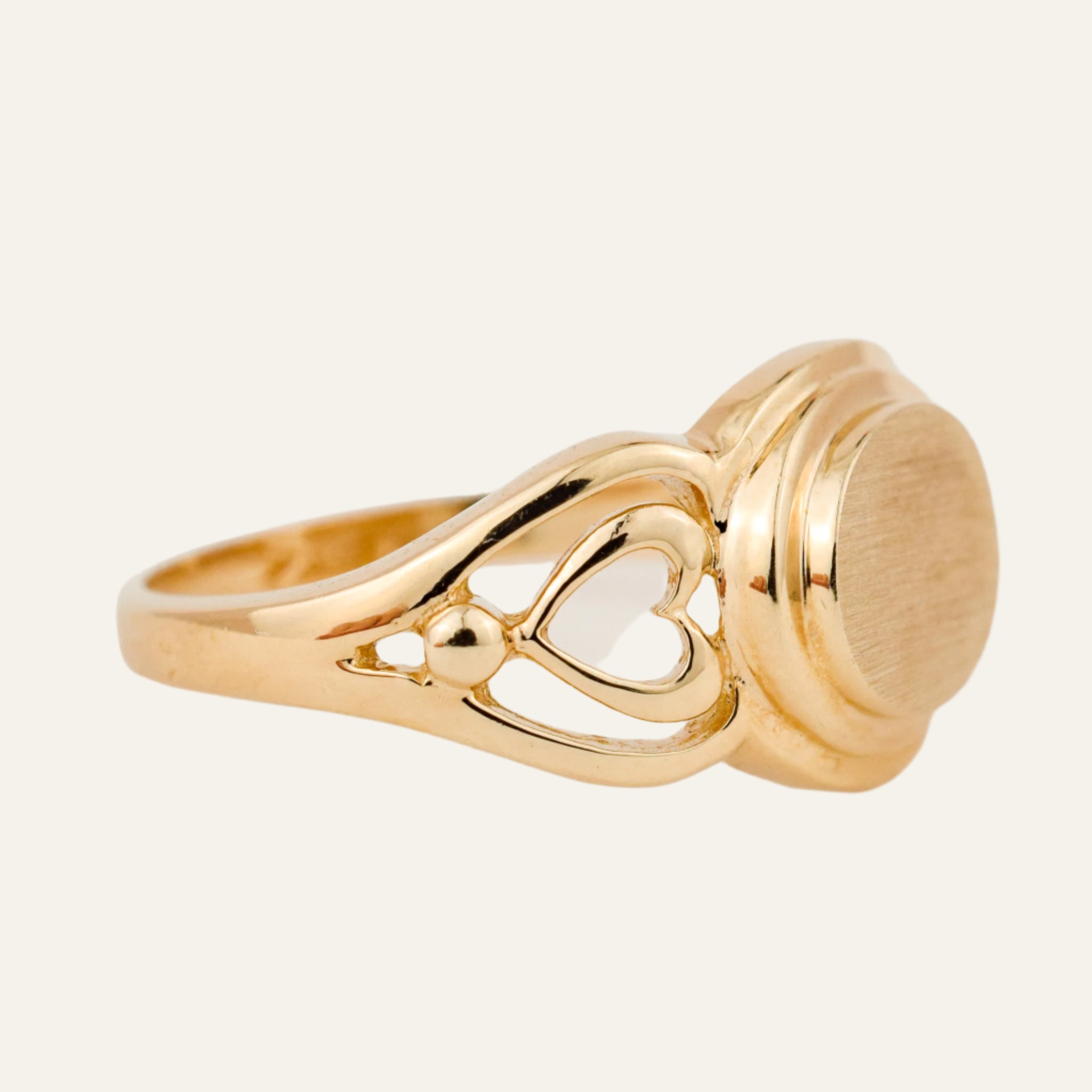 Brushed Signet with Heart Shoulders