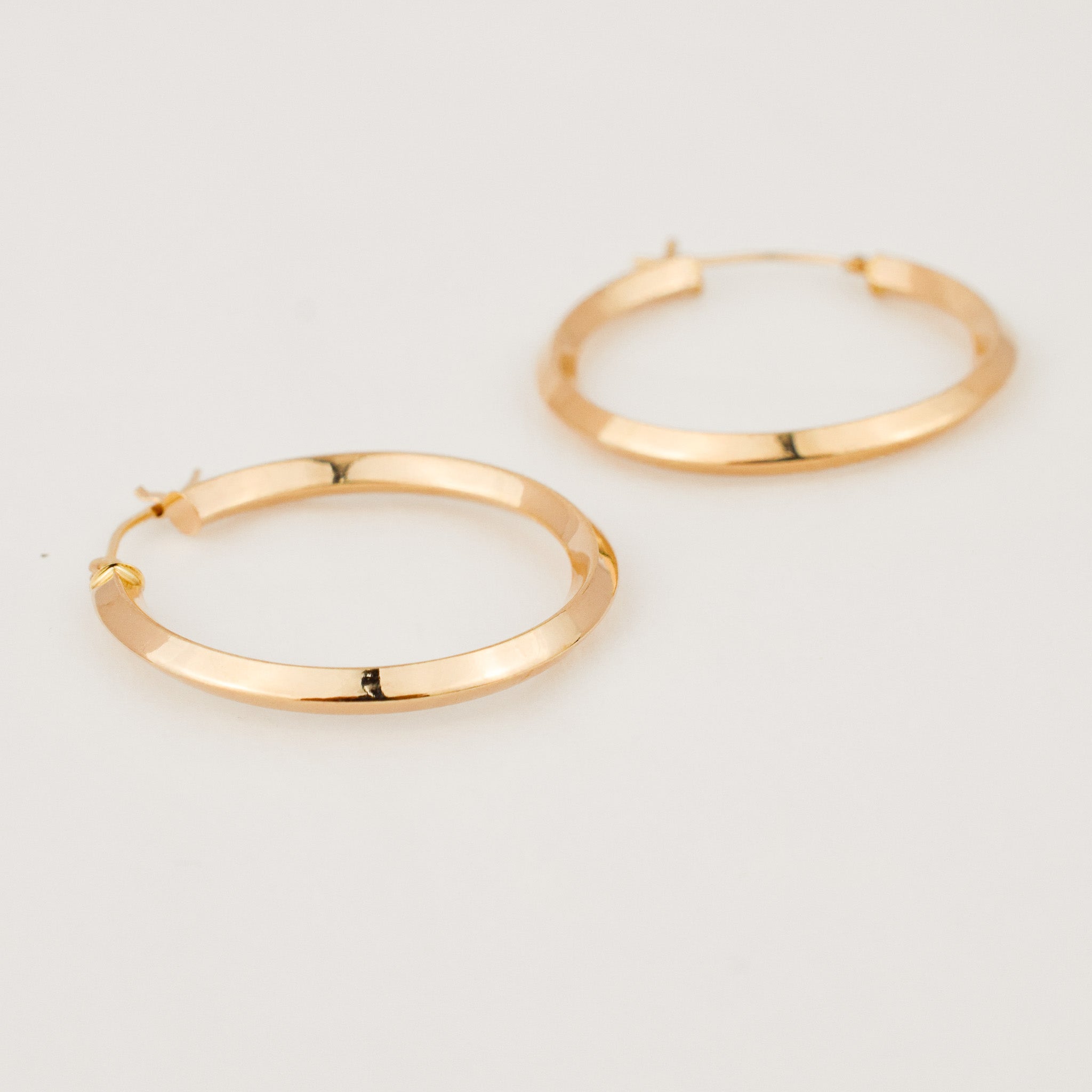 30 mm Knife Edge Gold Hoop Earrings
