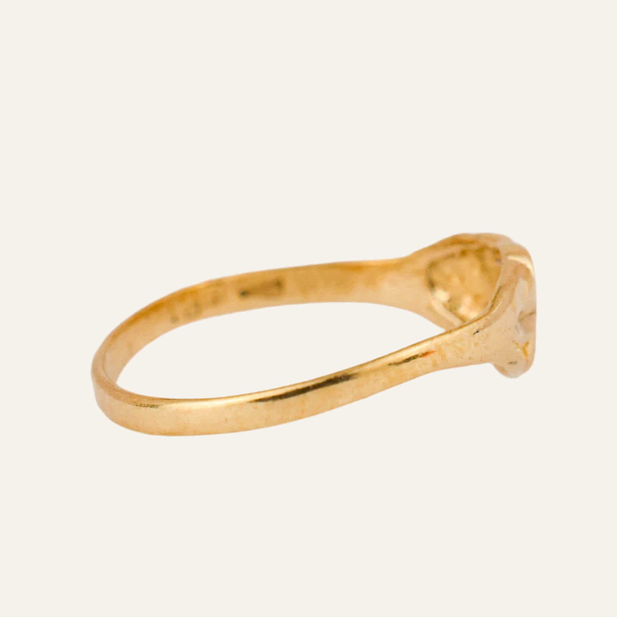 'R' Heart Signet Ring