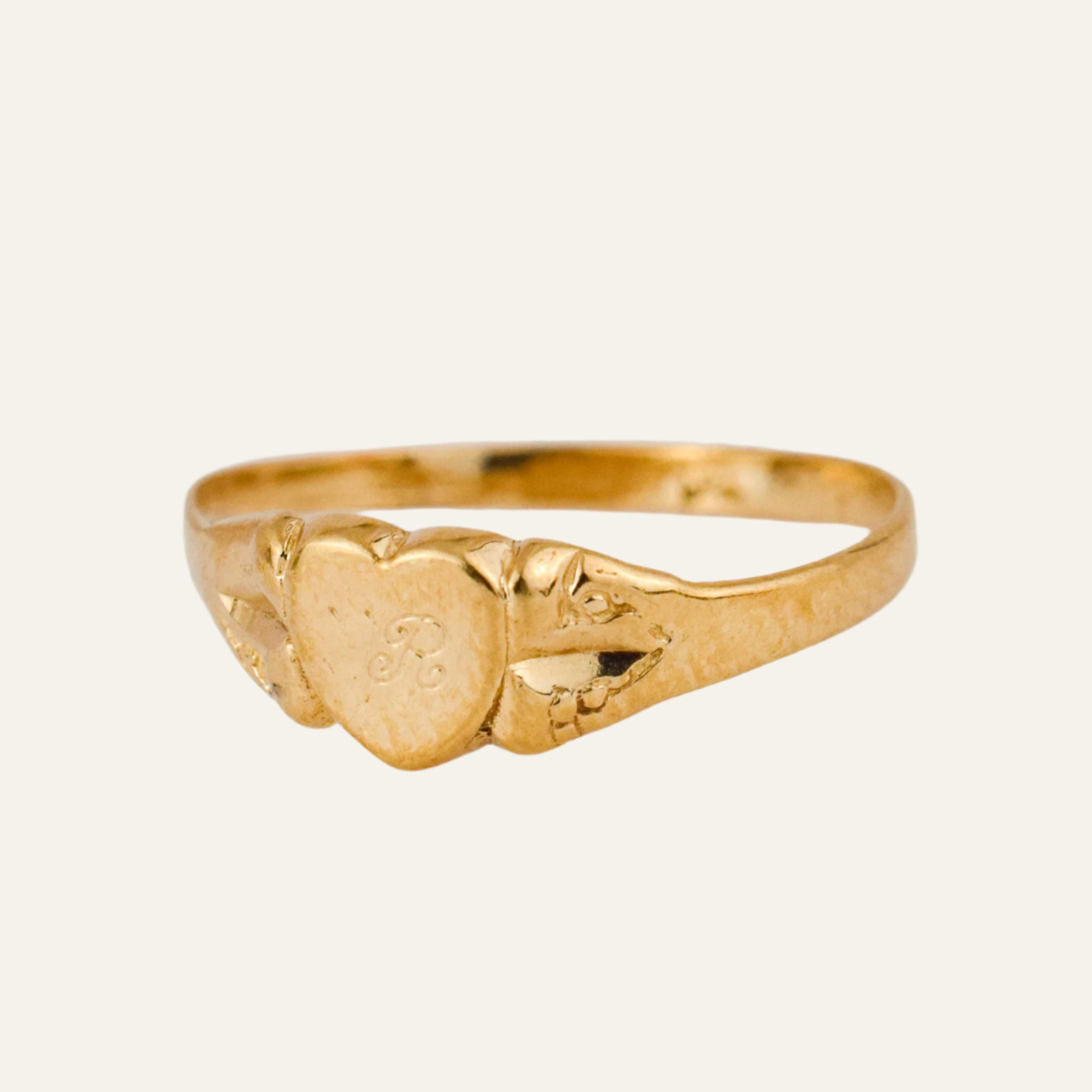 'R' Heart Signet Ring