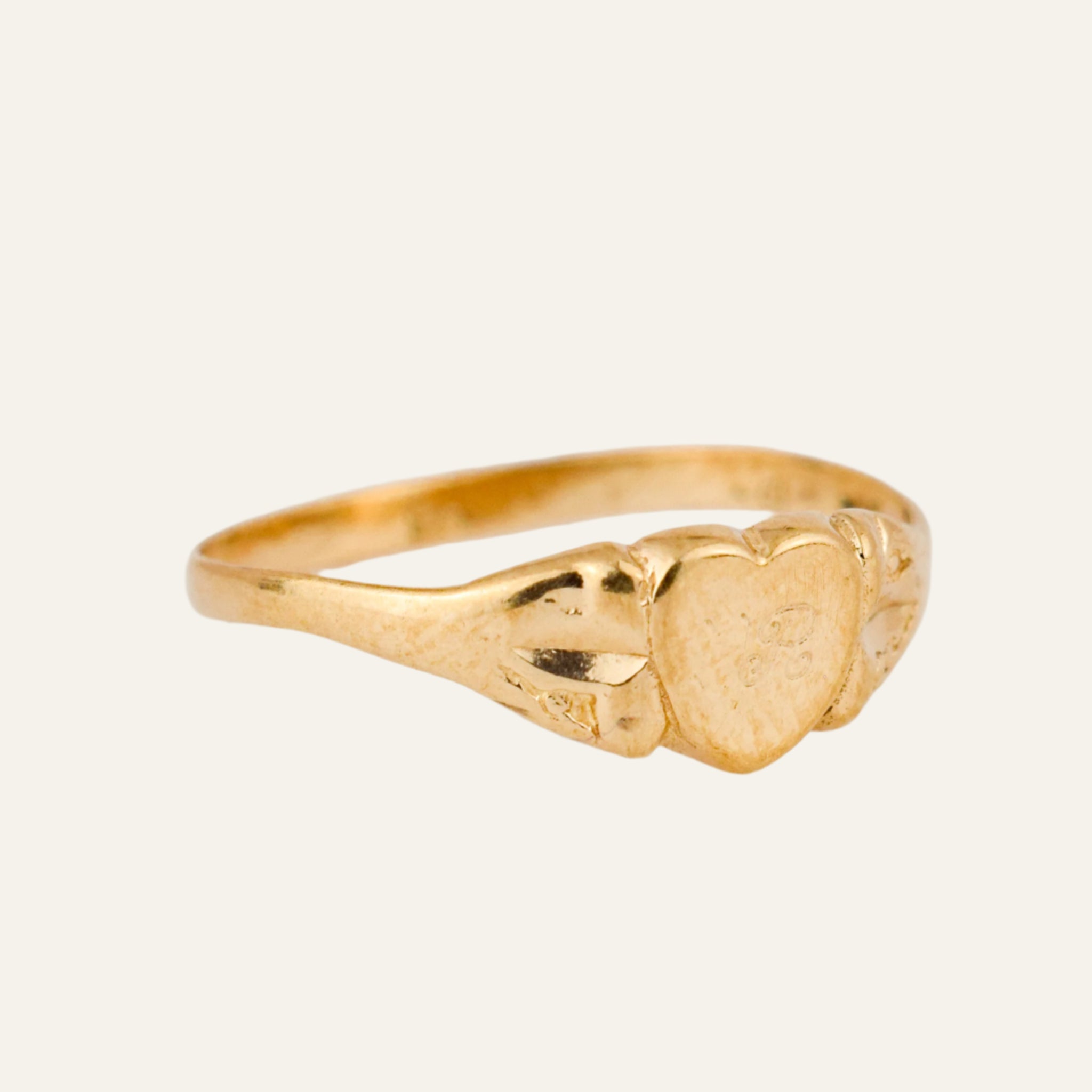 'R' Heart Signet Ring