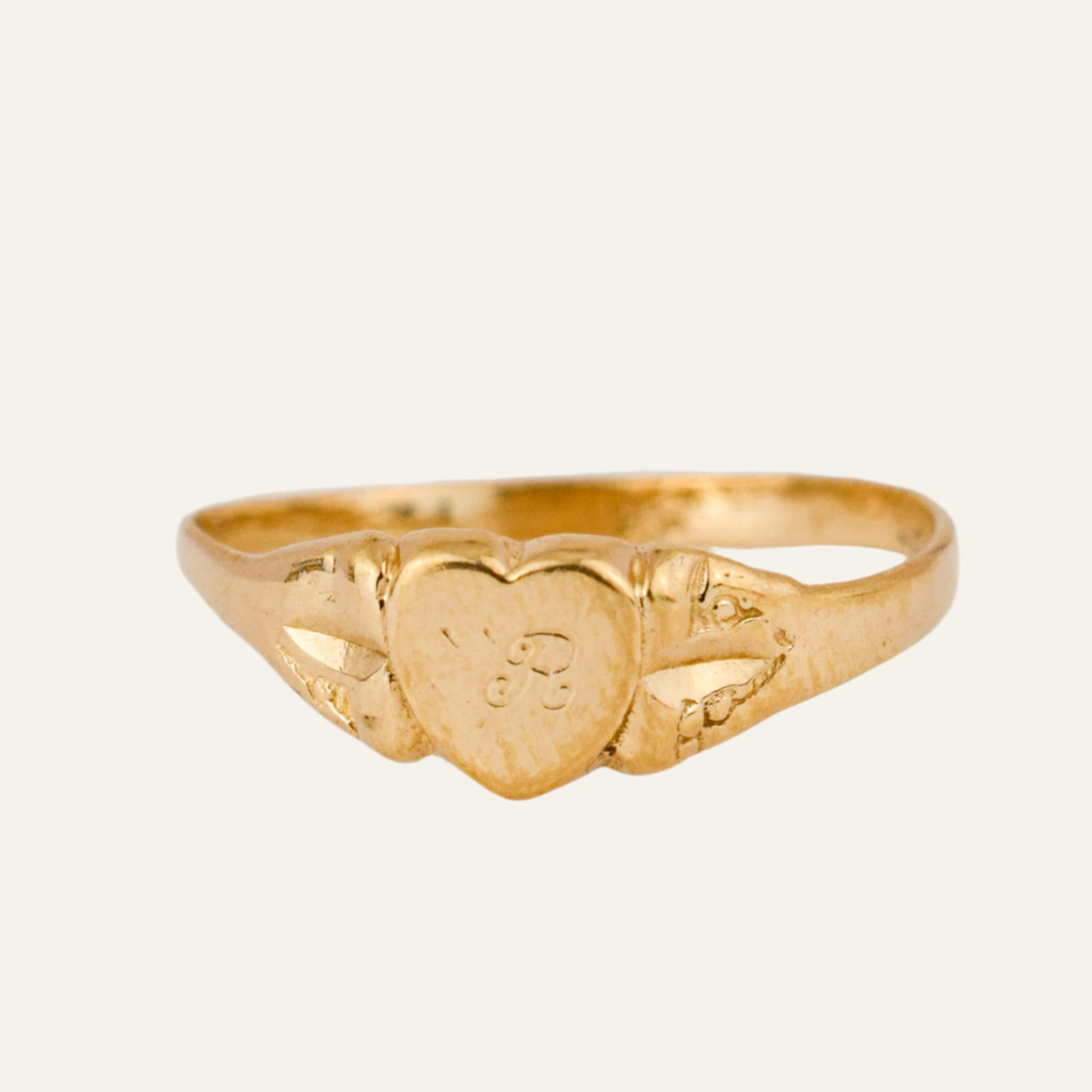 'R' Heart Signet Ring