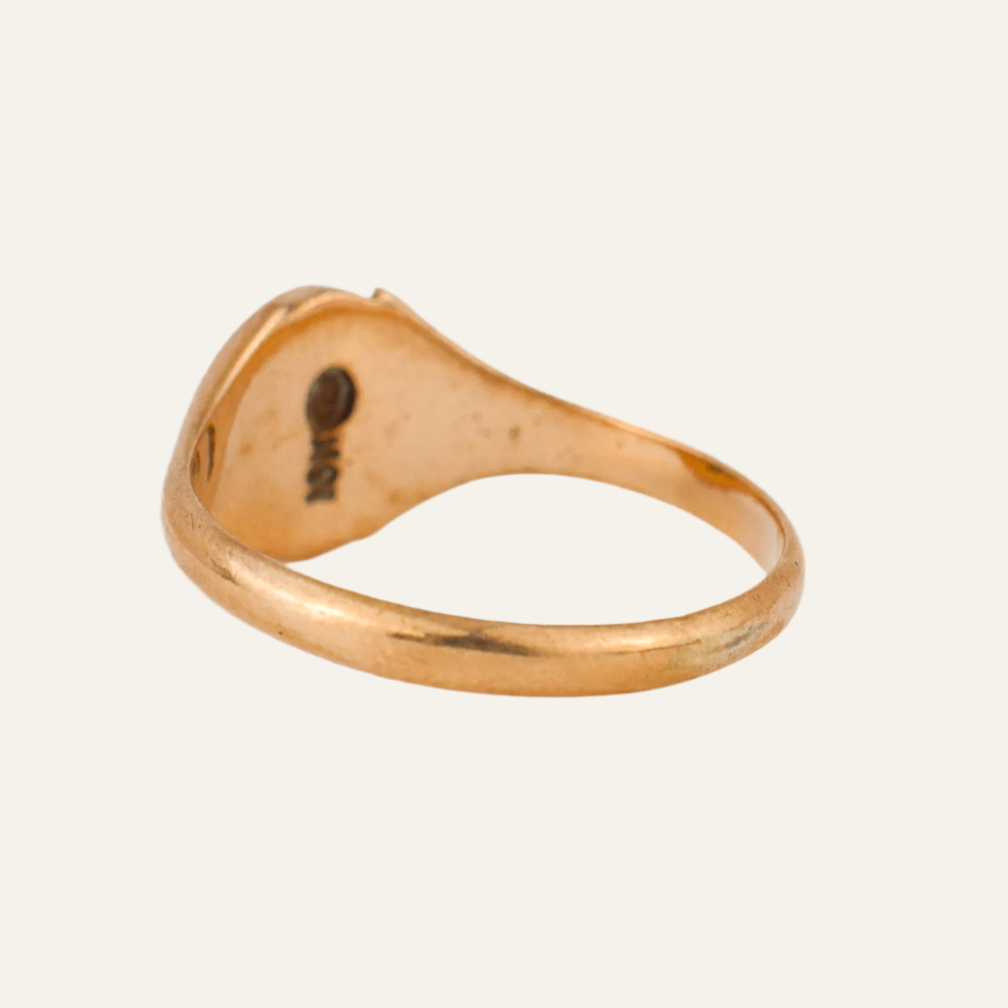 'H' Script Signet Ring