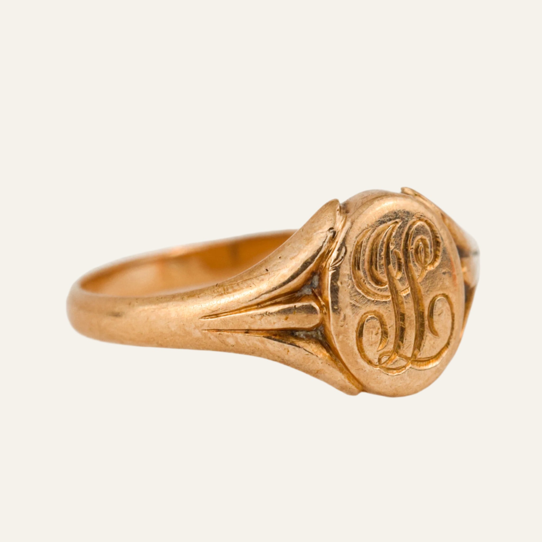 'H' Script Signet Ring