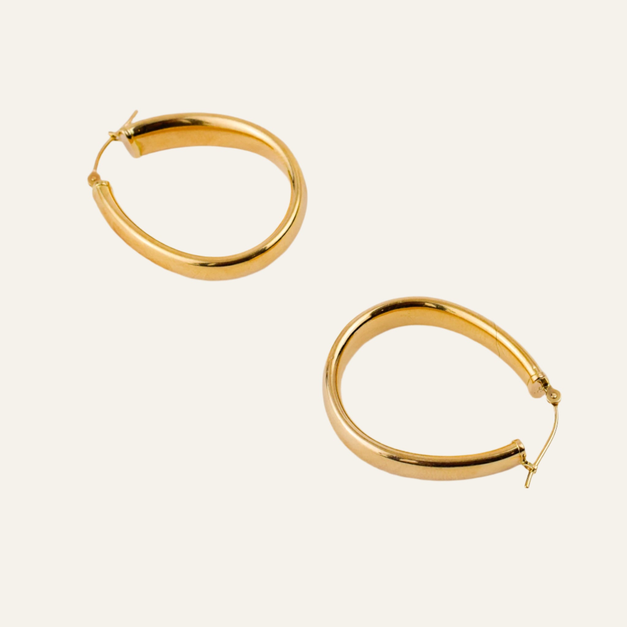 30.4 mm Oval Hoop Earrings