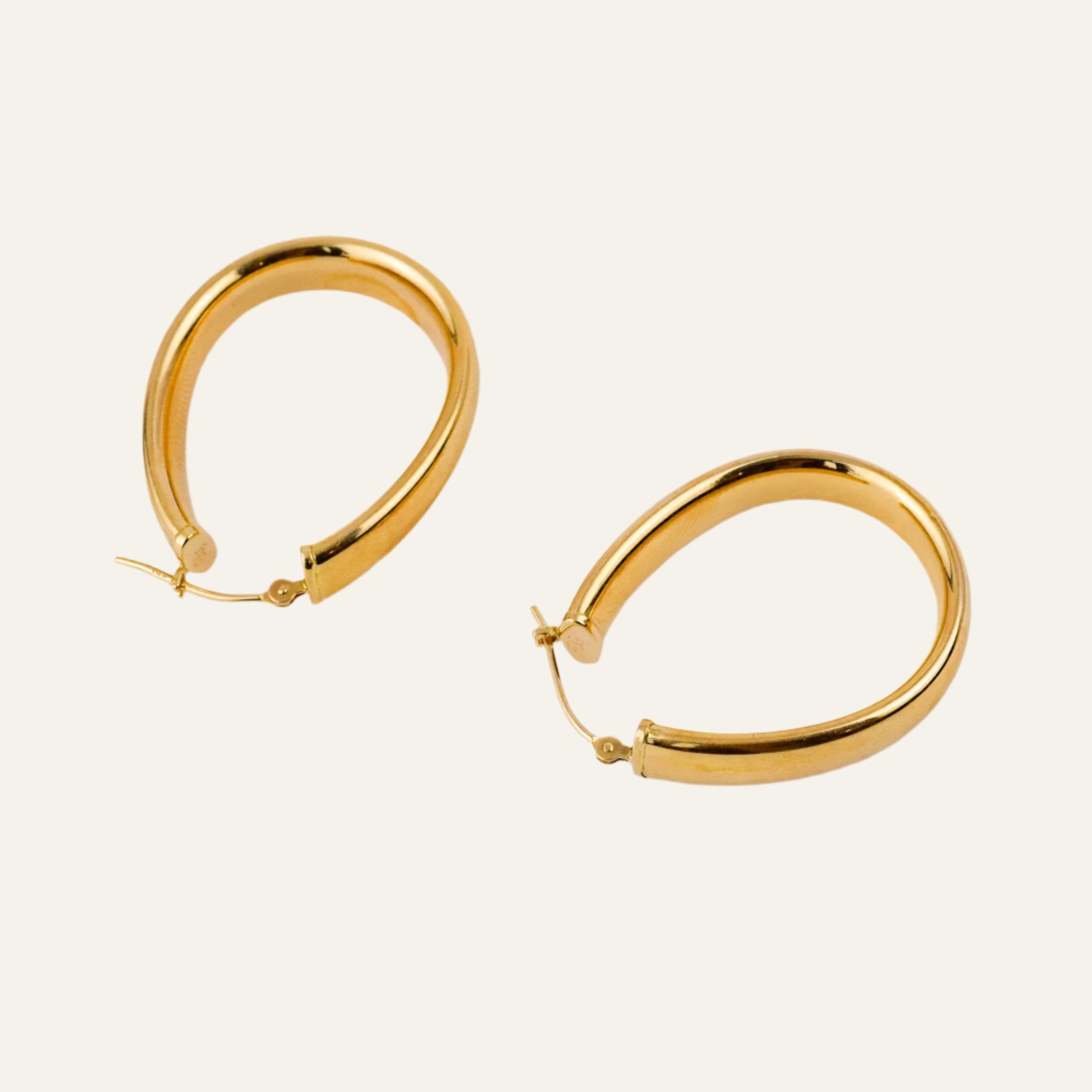 30.4 mm Oval Hoop Earrings