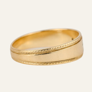 Horizontal Diamond Trilogy Ring